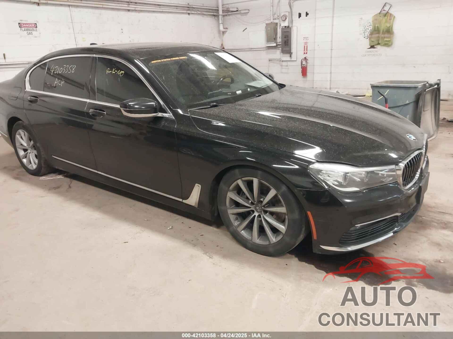 BMW 740I 2018 - WBA7E4C57JGV23911