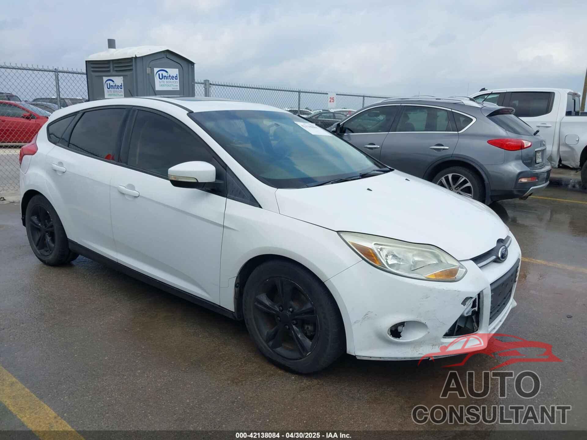 FORD FOCUS 2014 - 1FADP3K21EL295263