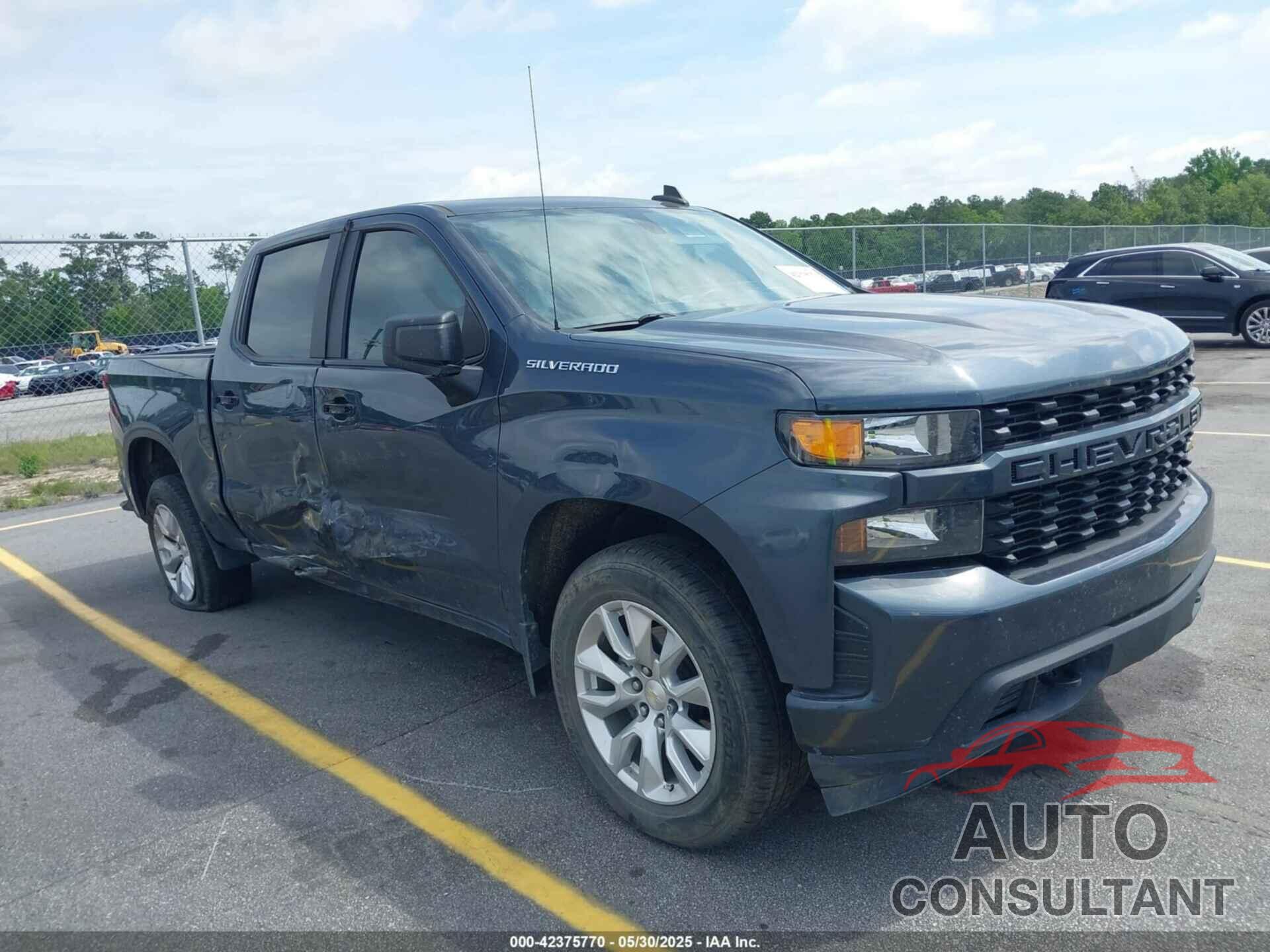 CHEVROLET SILVERADO 2021 - 1GCPWBEK2MZ242597