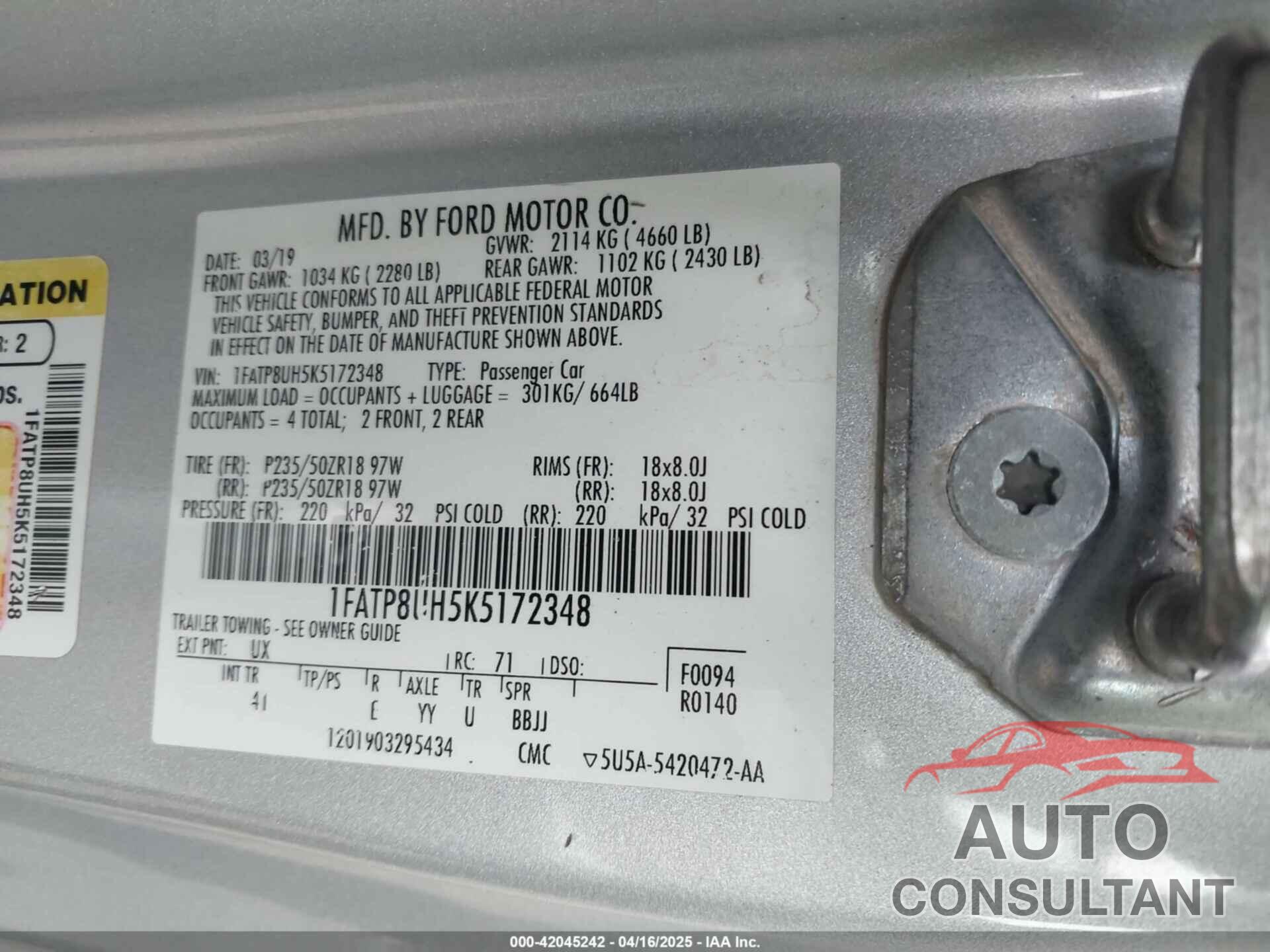 FORD MUSTANG 2019 - 1FATP8UH5K5172348
