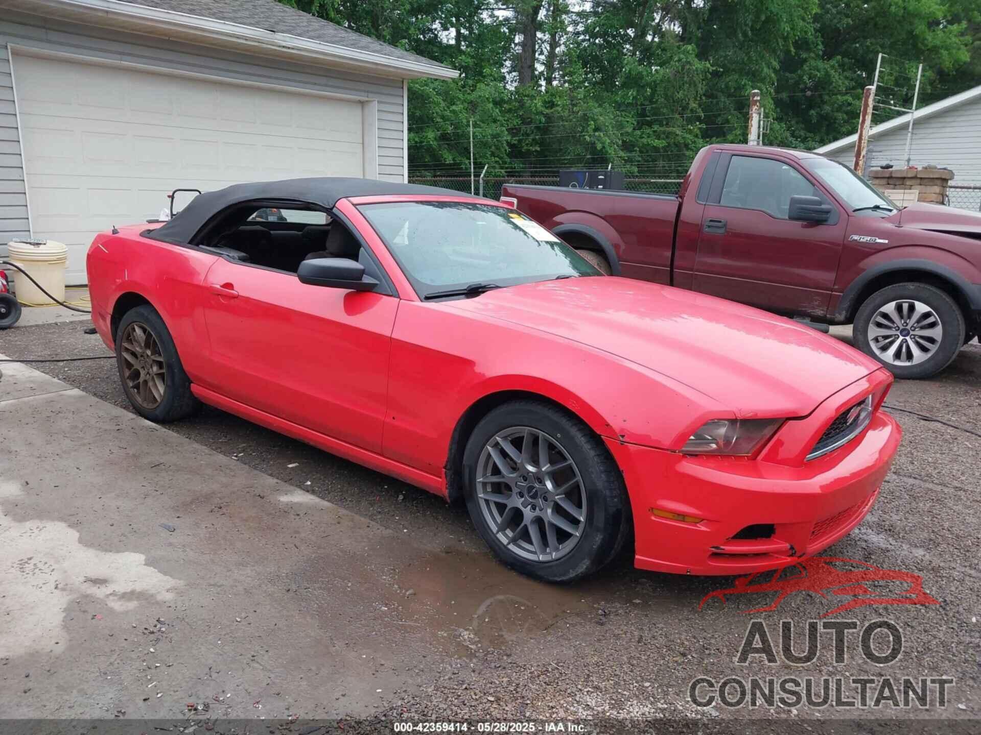 FORD MUSTANG 2013 - 1ZVBP8EM6D5221994