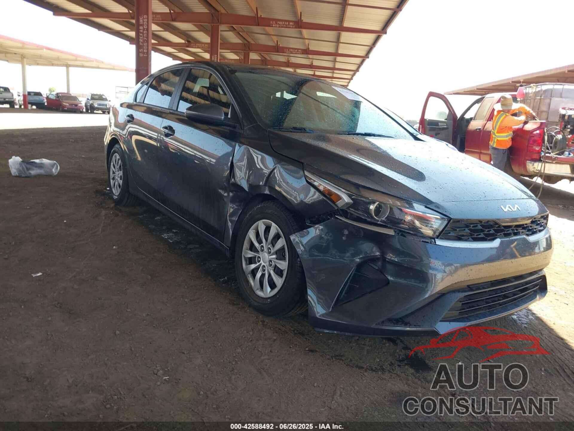 KIA FORTE 2024 - 3KPF24AD5RE740807