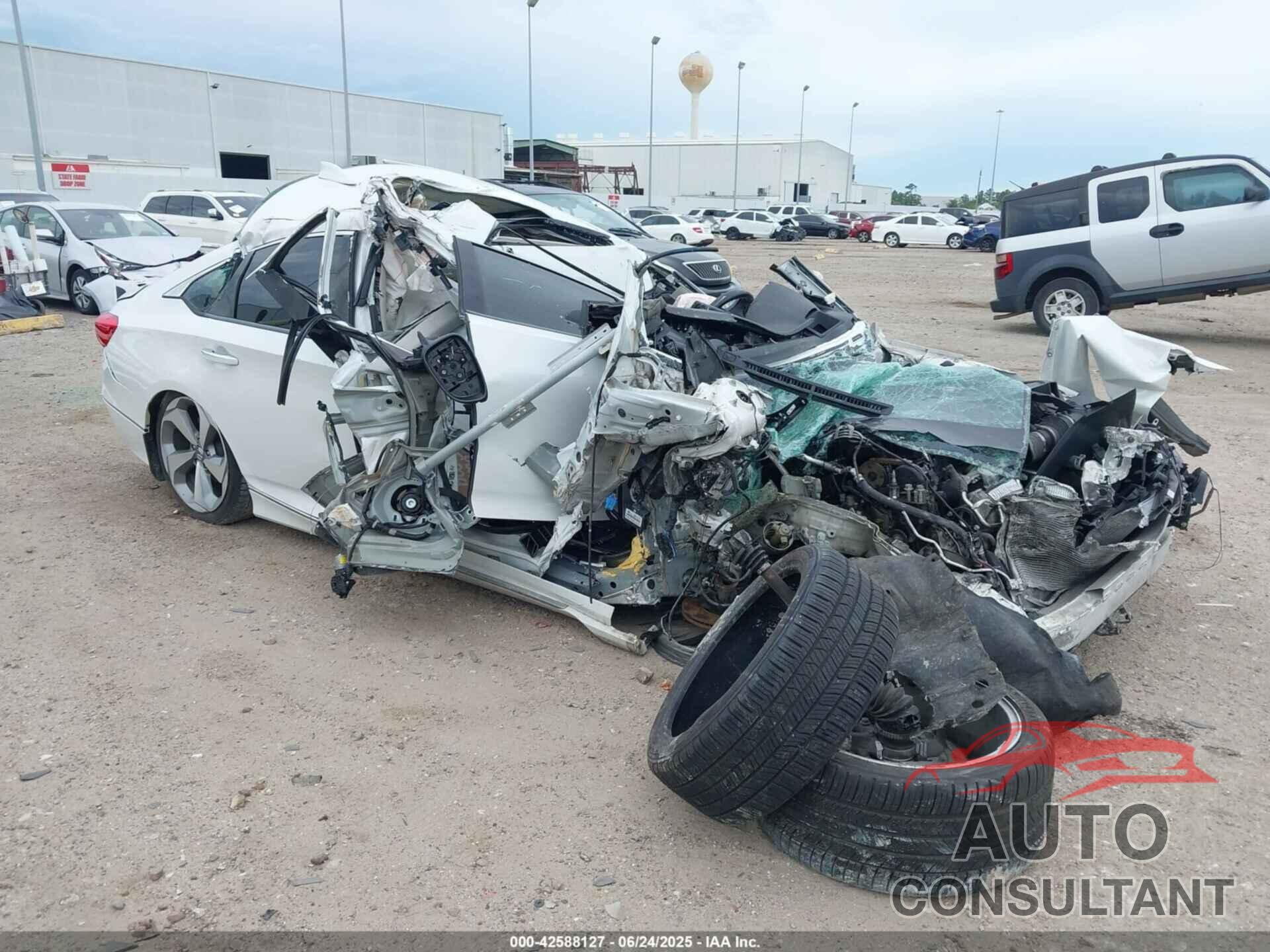 HONDA ACCORD 2018 - 1HGCV2F90JA028202