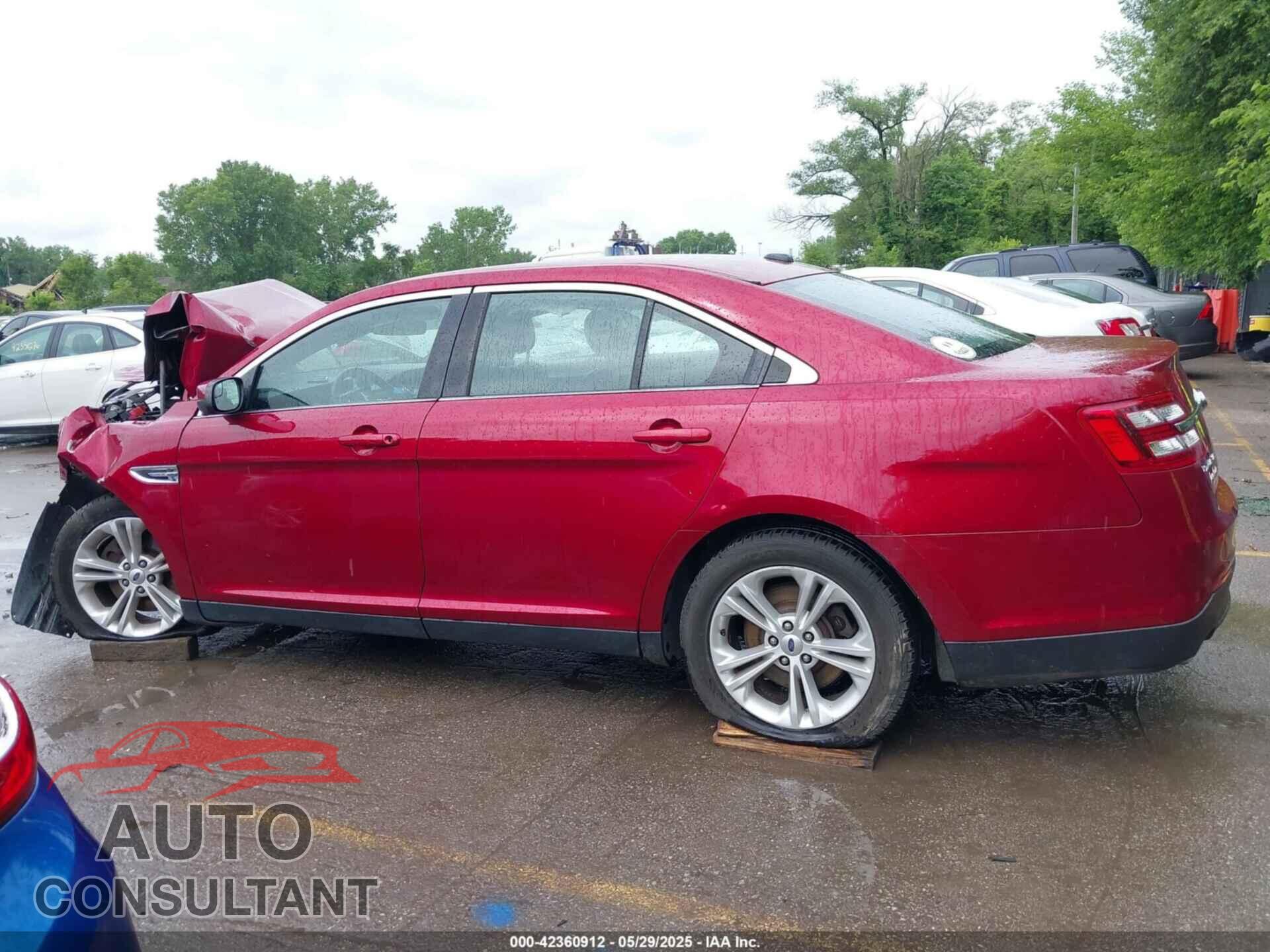 FORD TAURUS 2015 - 1FAHP2E86FG207488