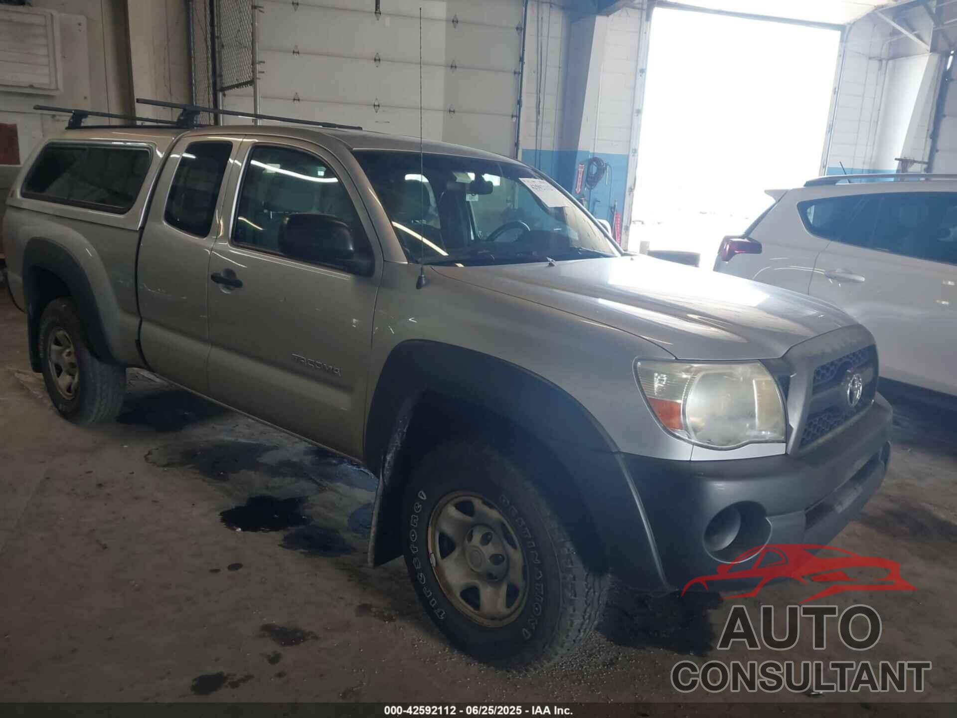 TOYOTA TACOMA 2011 - 5TFUU4EN3BX014972