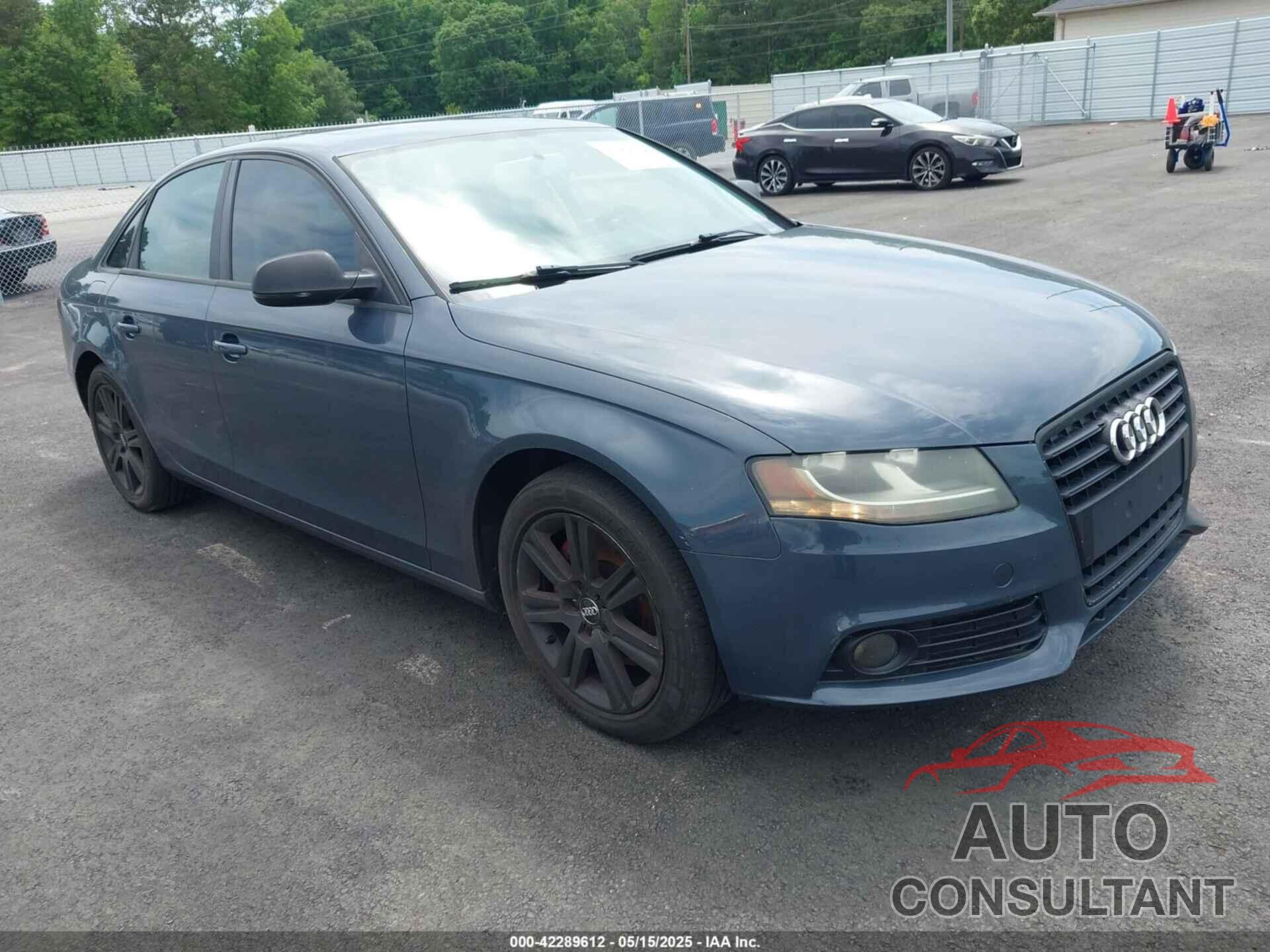 AUDI A4 2011 - WAUAFAFL5BN024517