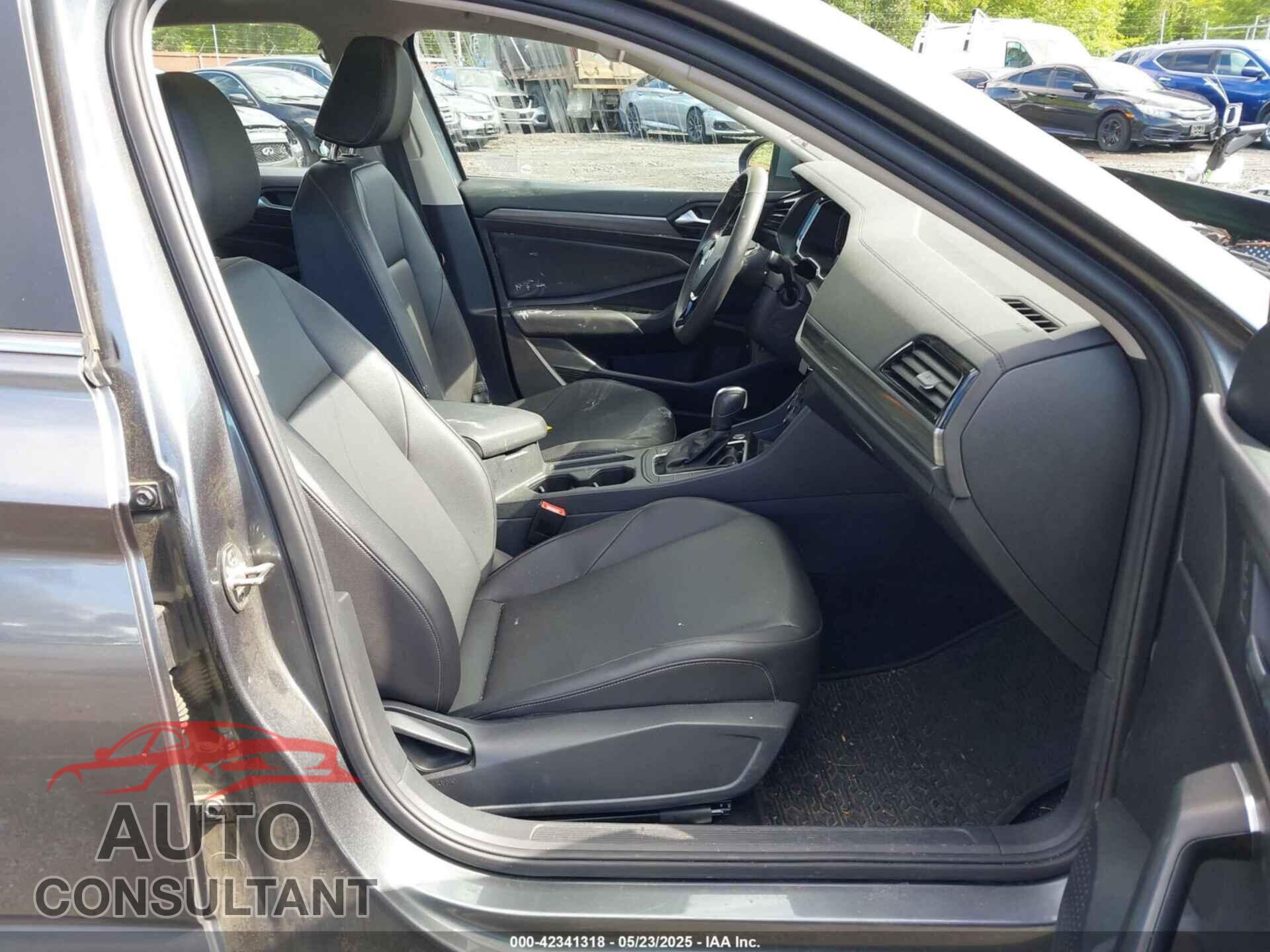 VOLKSWAGEN JETTA 2020 - 3VWEB7BU2LM024016