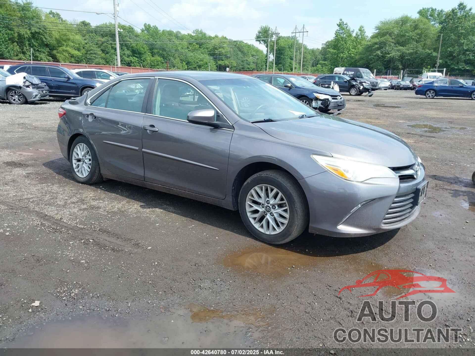 TOYOTA CAMRY 2016 - 4T4BF1FK4GR557858