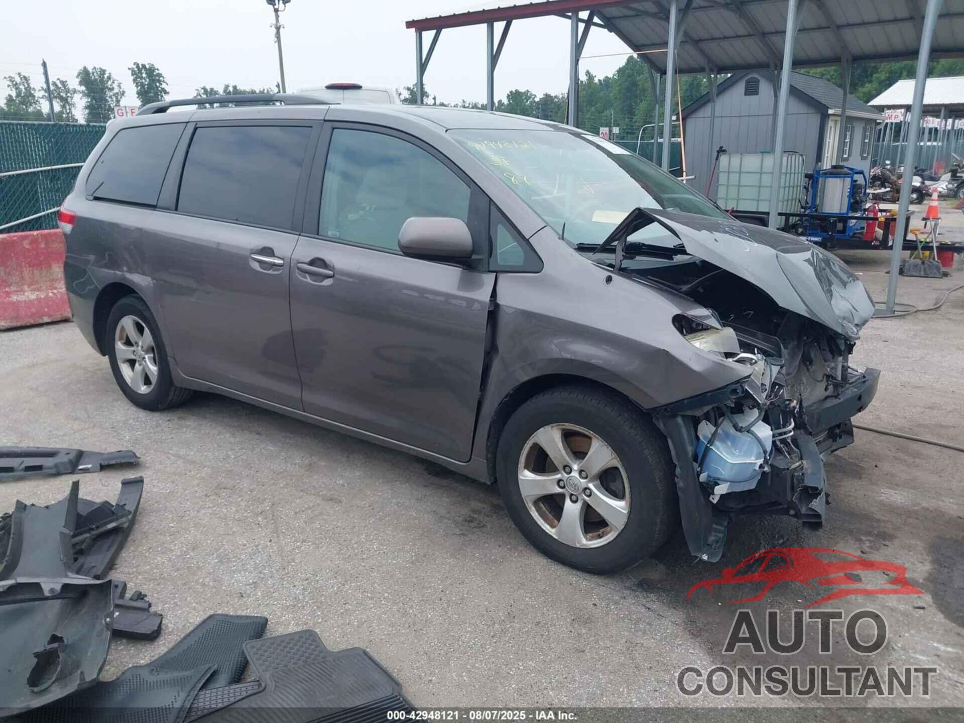 TOYOTA SIENNA 2014 - 5TDKK3DC0ES450891