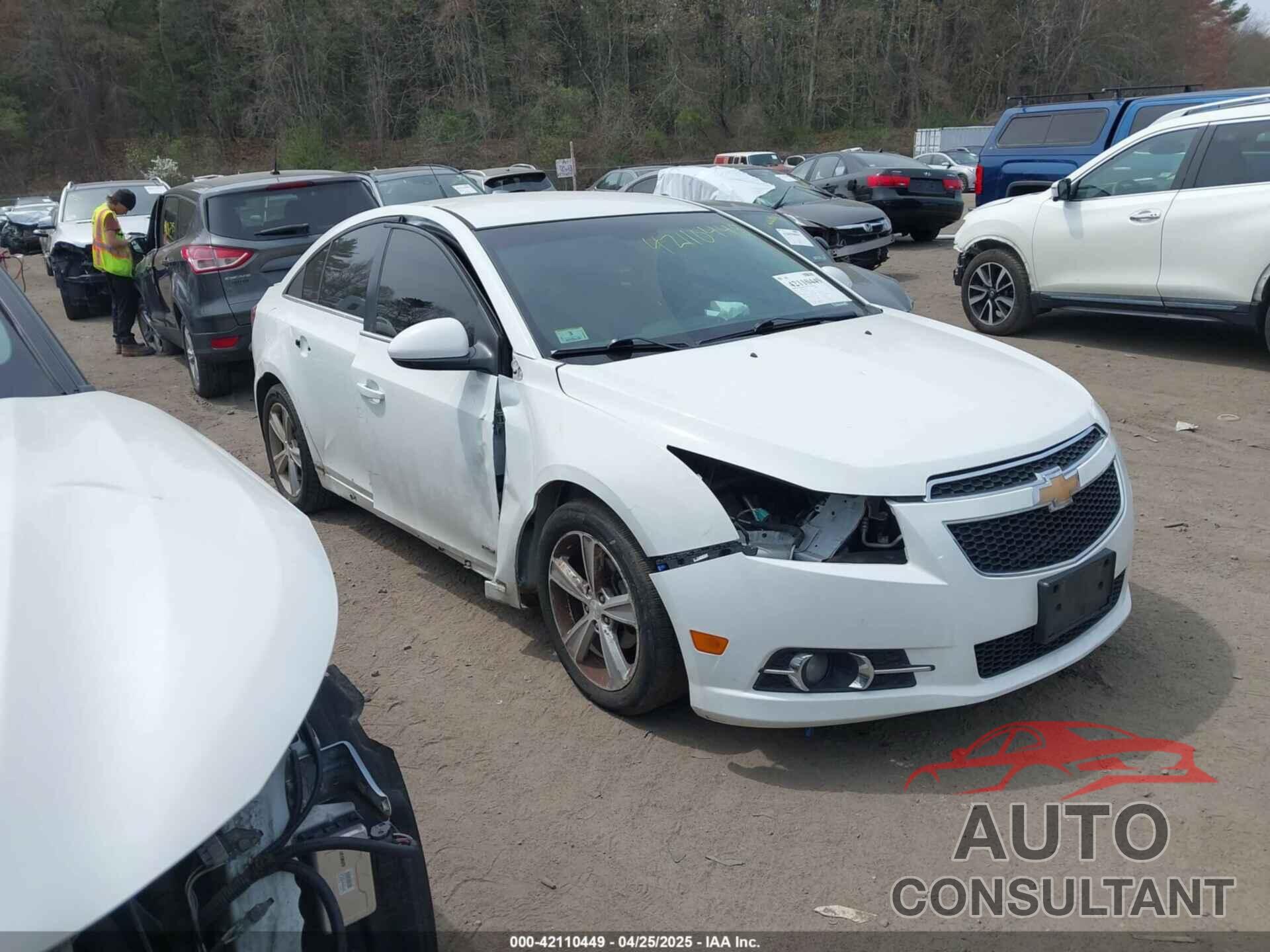 CHEVROLET CRUZE 2014 - 1G1PE5SB3E7374069