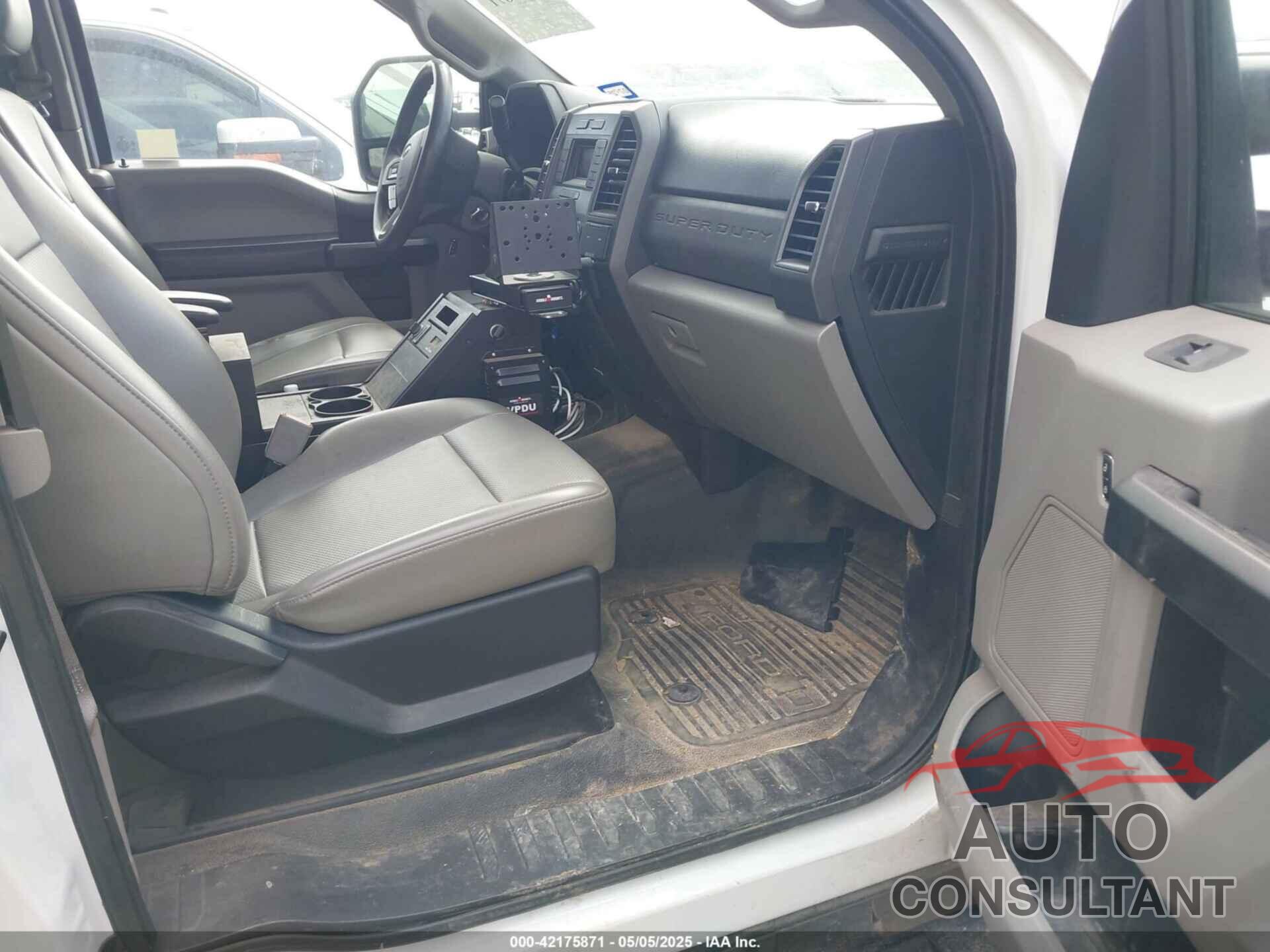 FORD F-250 2018 - 1FT7X2B63JEC48075