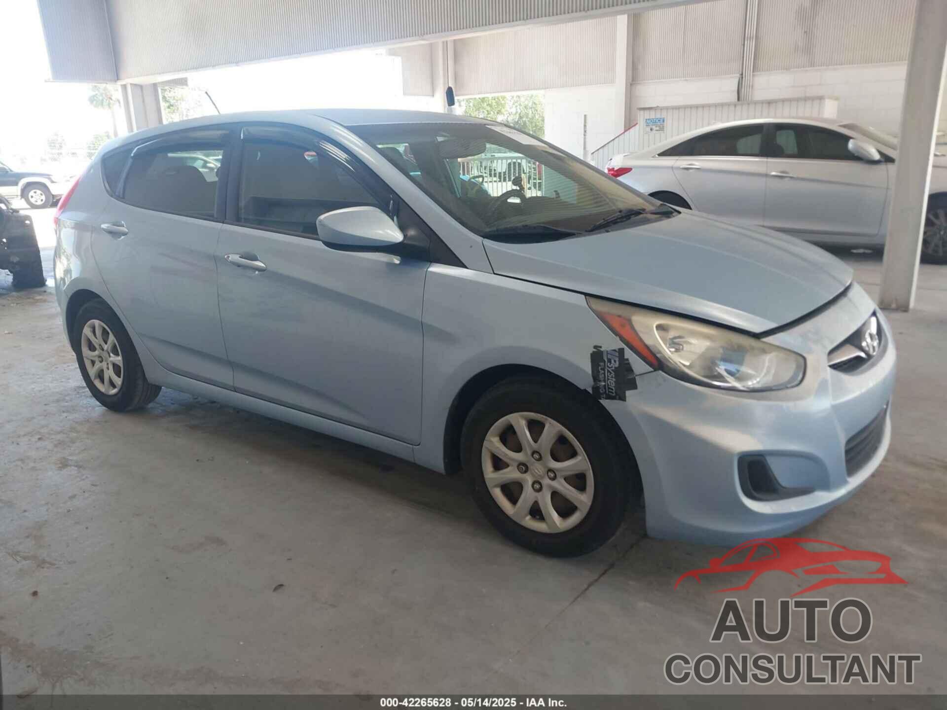 HYUNDAI ACCENT 2012 - KMHCT5AEXCU040770