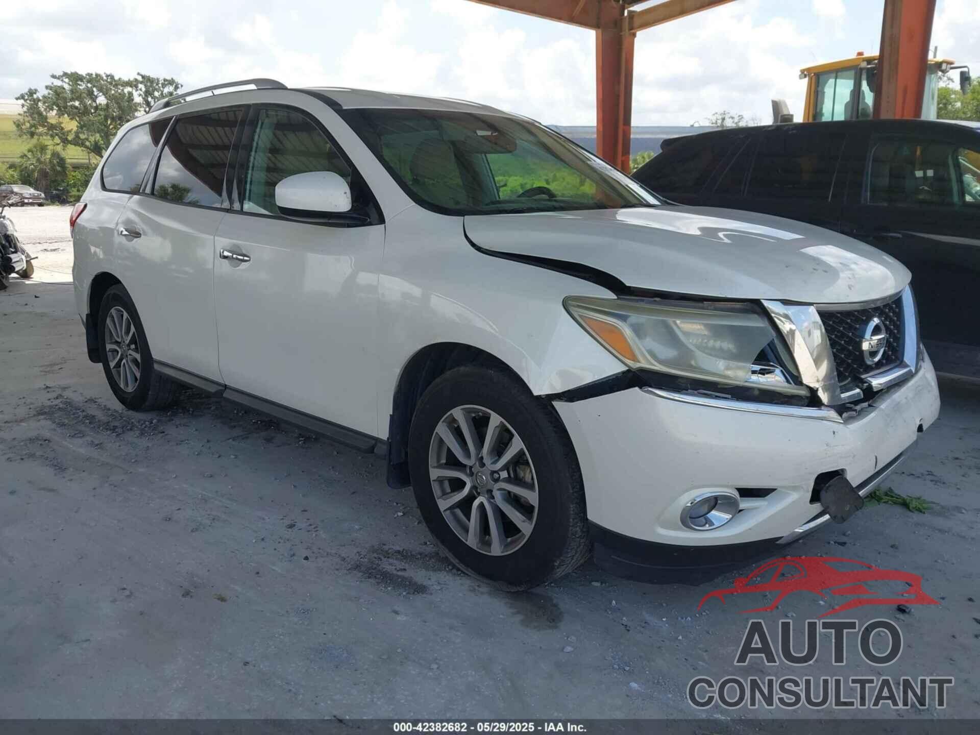 NISSAN PATHFINDER 2016 - 5N1AR2MN8GC637220