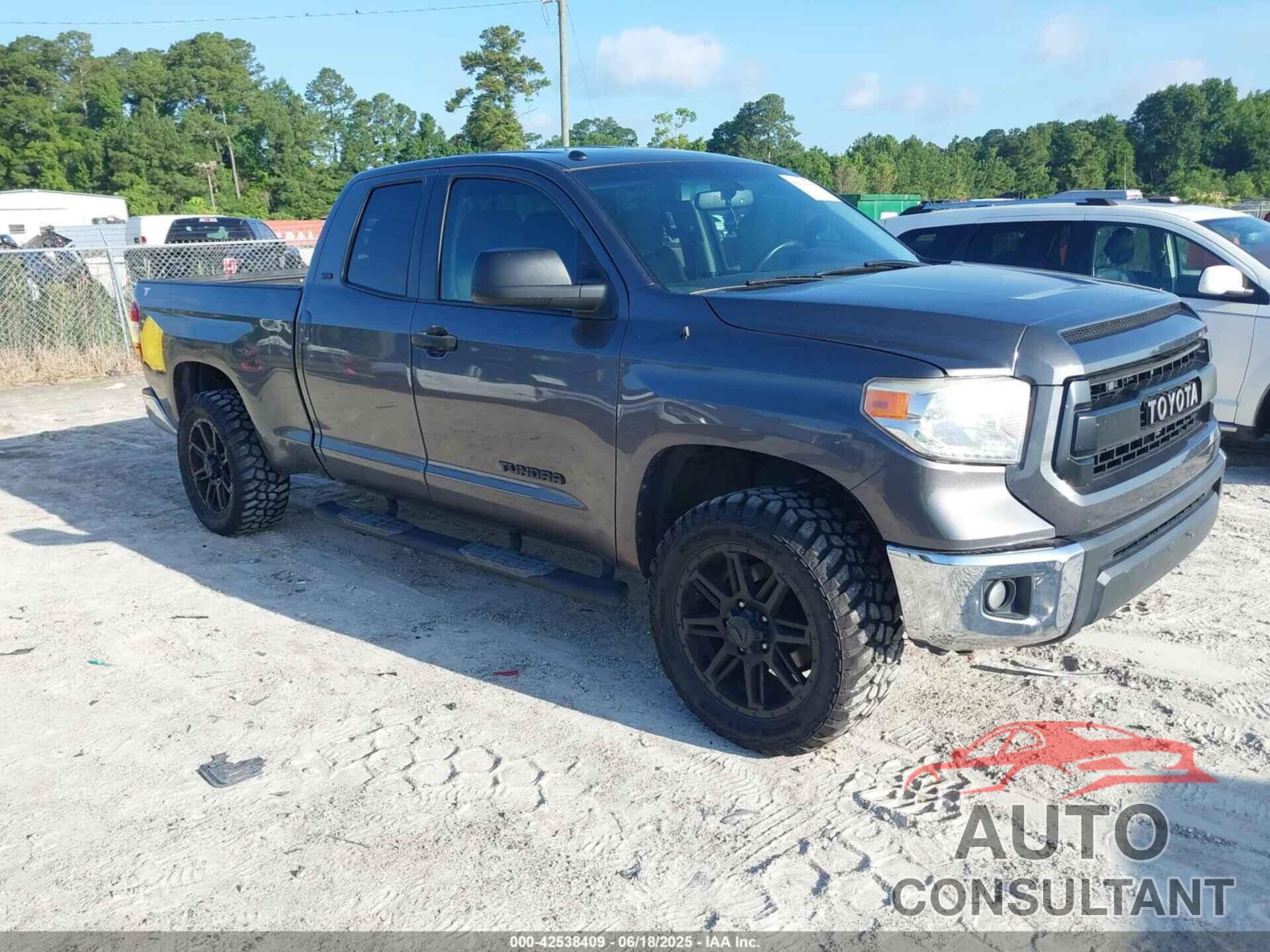 TOYOTA TUNDRA 2017 - 5TFRM5F17HX122558