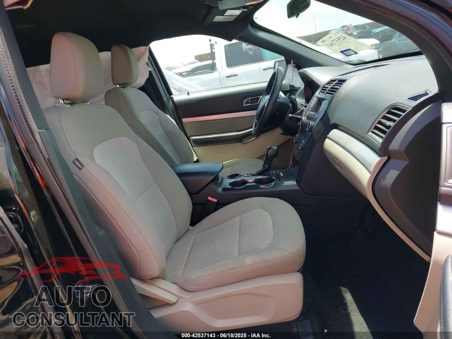 FORD EXPLORER 2018 - 1FM5K7B85JGB55613