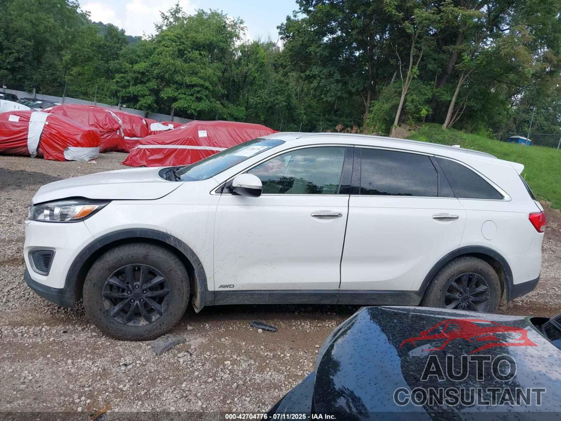 KIA SORENTO 2016 - 5XYPGDA33GG020631
