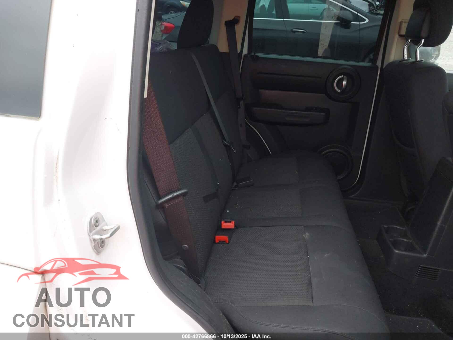 DODGE NITRO 2011 - 1D4PU2GK2BW590405