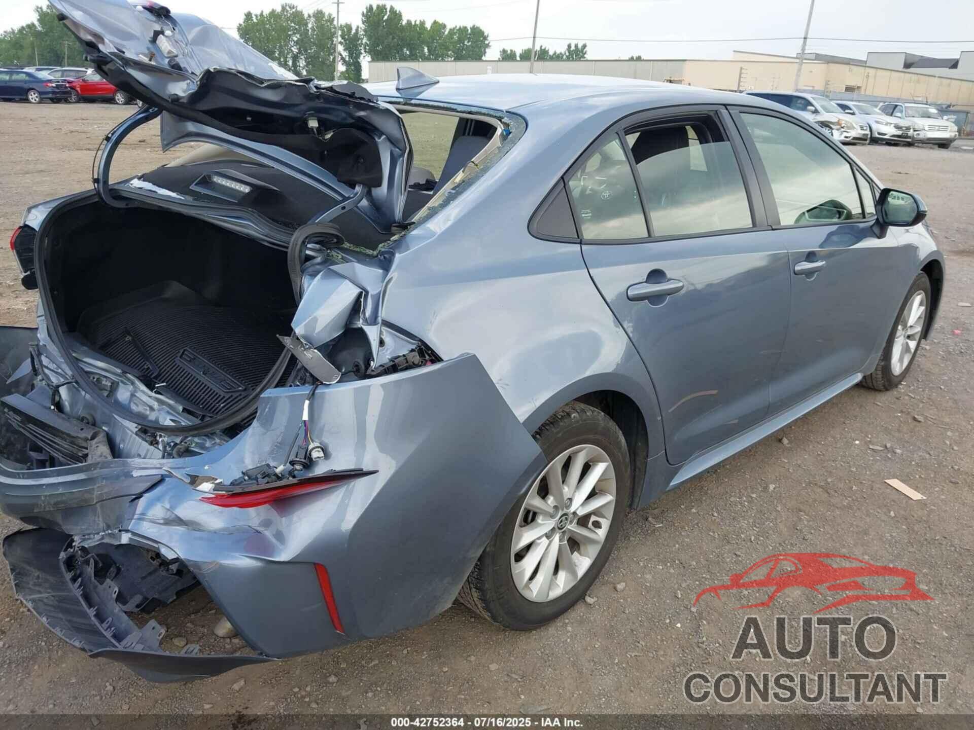TOYOTA COROLLA 2022 - JTDVPMAE2N3031646