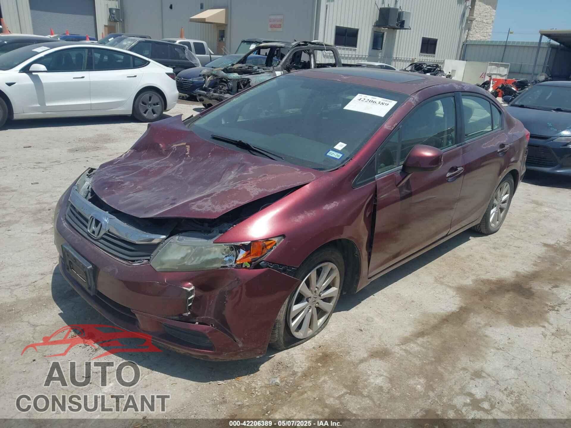 HONDA CIVIC 2012 - 2HGFB2F82CH546524