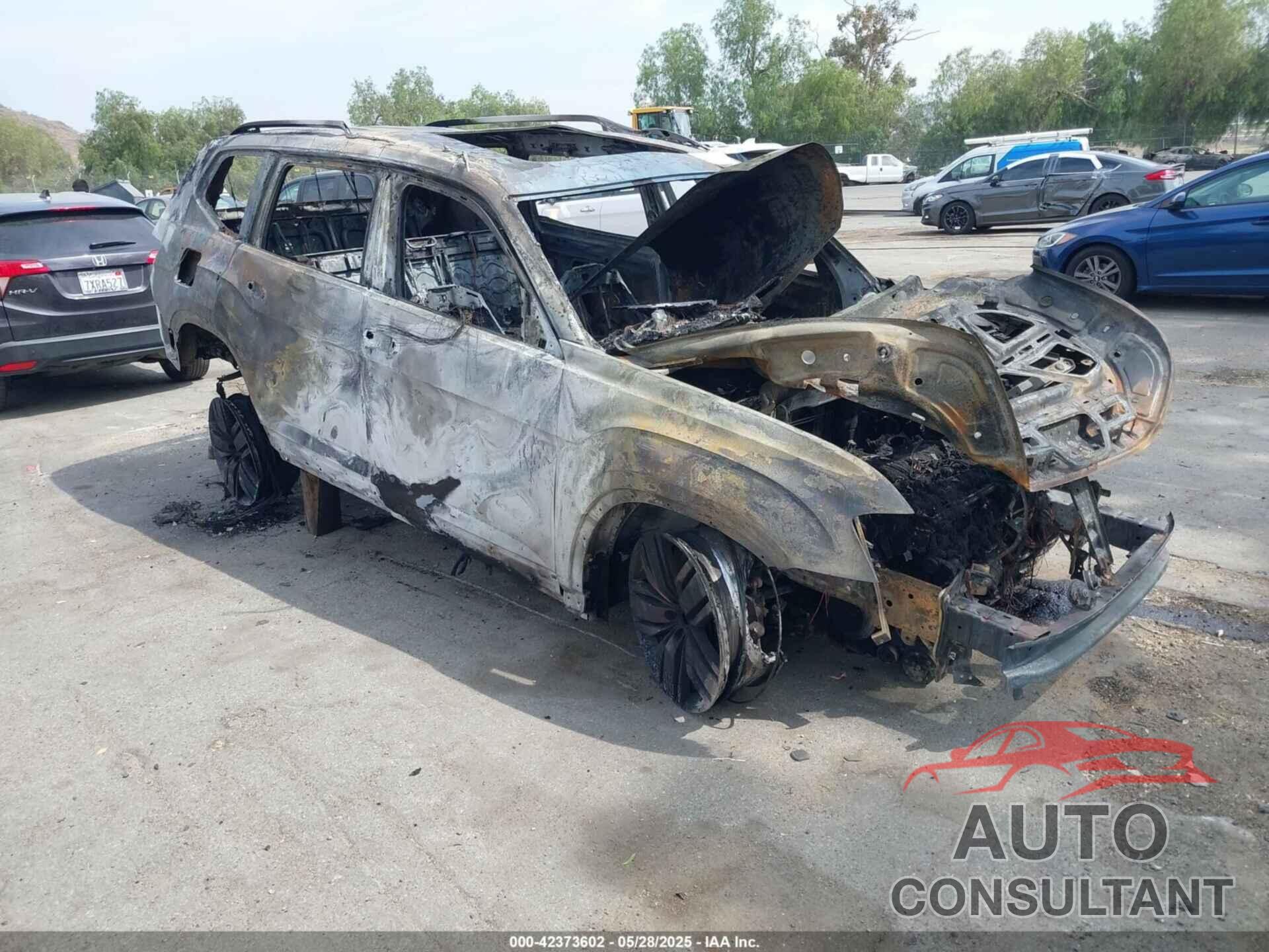 VOLKSWAGEN ATLAS 2019 - 1V2MR2CA4KC585043