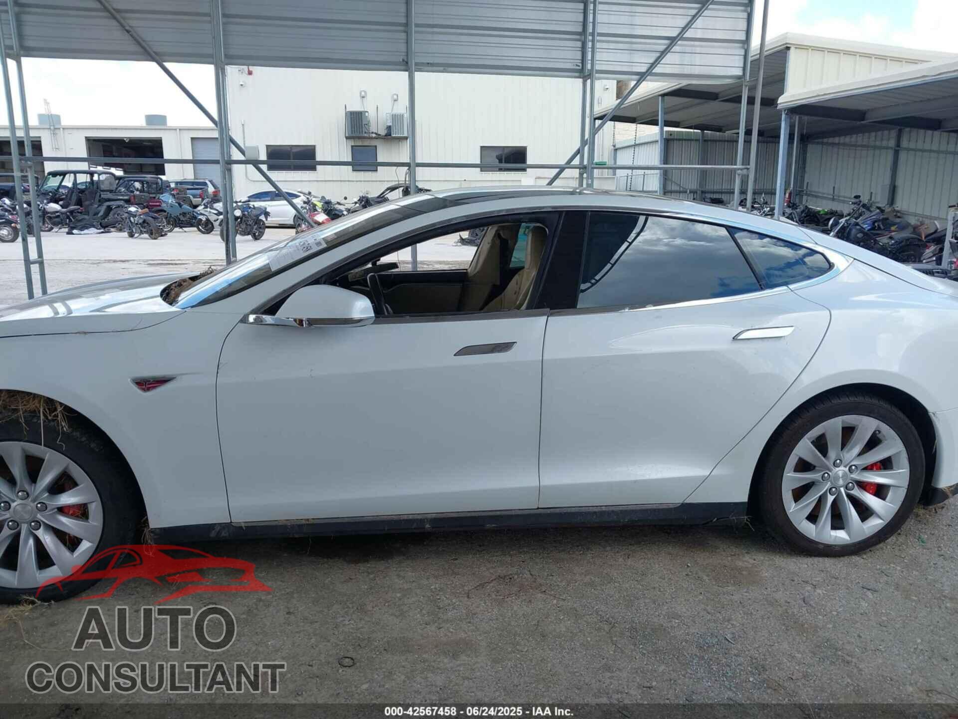 TESLA MODEL S 2015 - 5YJSA4H40FF088059