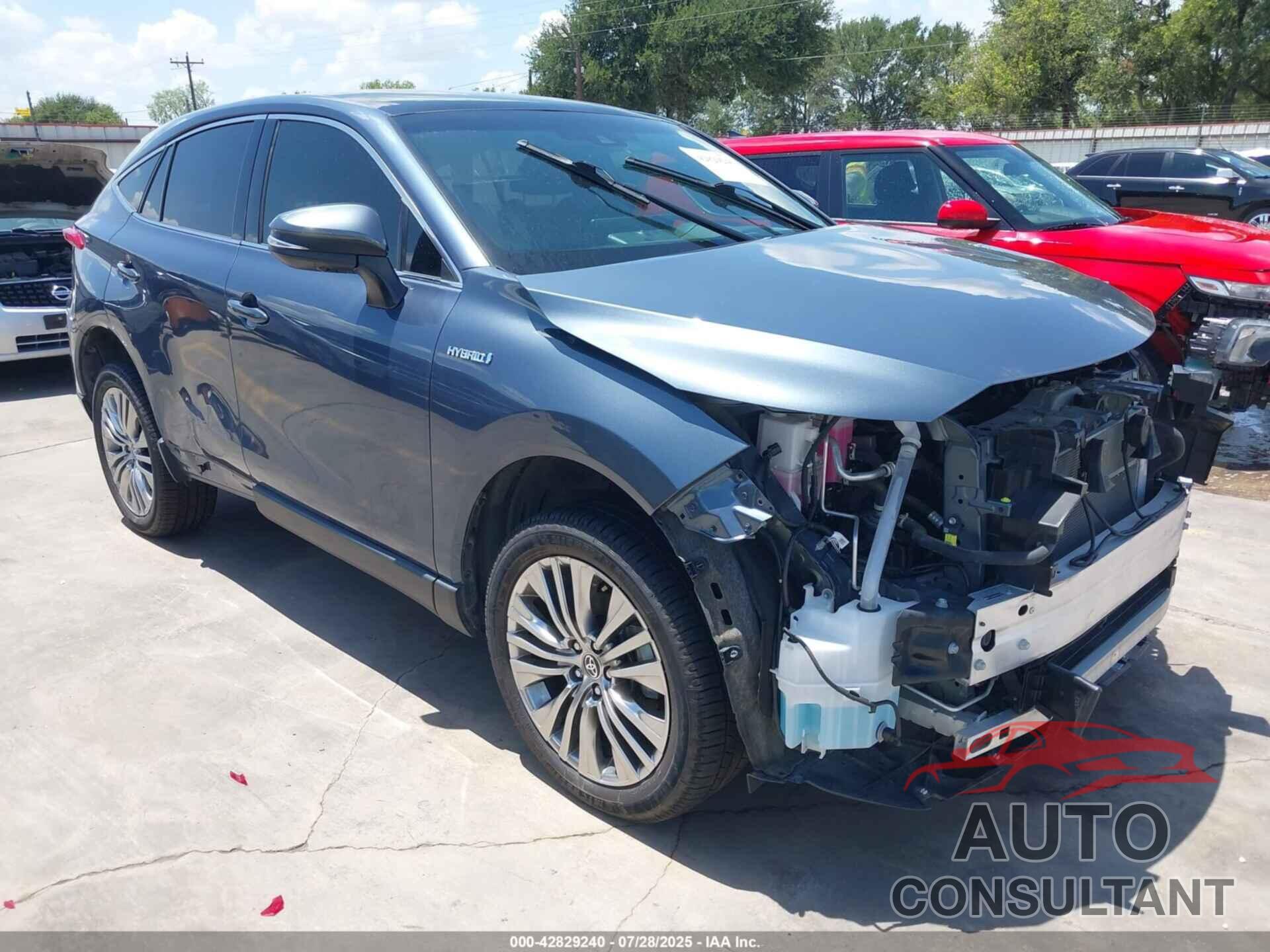 TOYOTA VENZA 2021 - JTEAAAAH5MJ073811