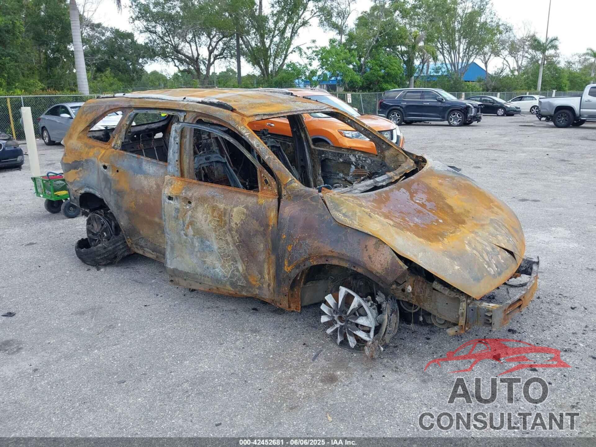 KIA SORENTO 2016 - 5XYPG4A37GG121445