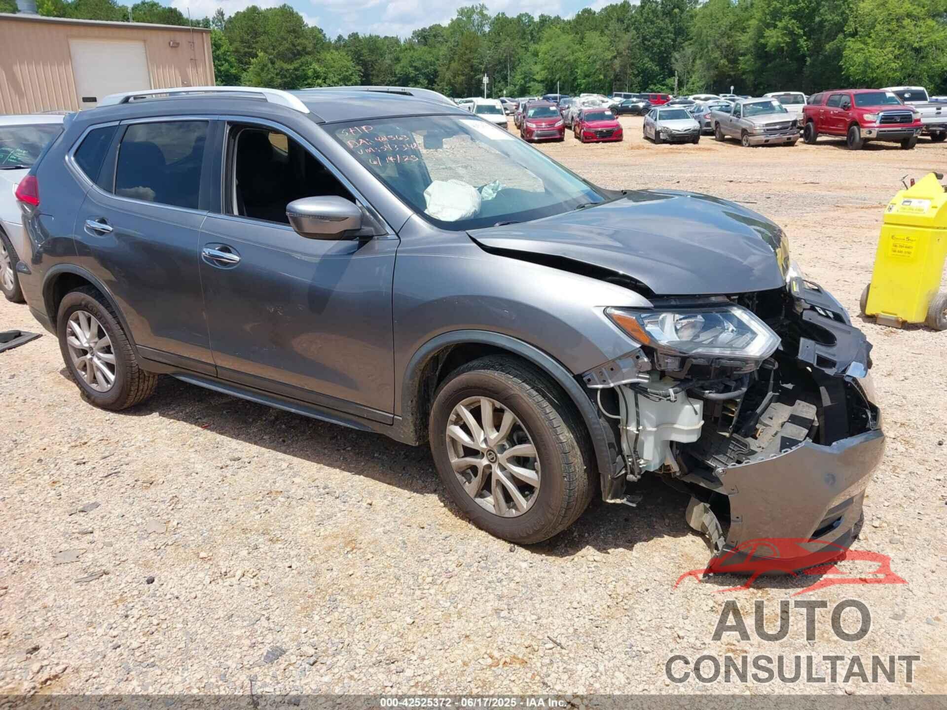 NISSAN ROGUE 2017 - KNMAT2MV2HP543348