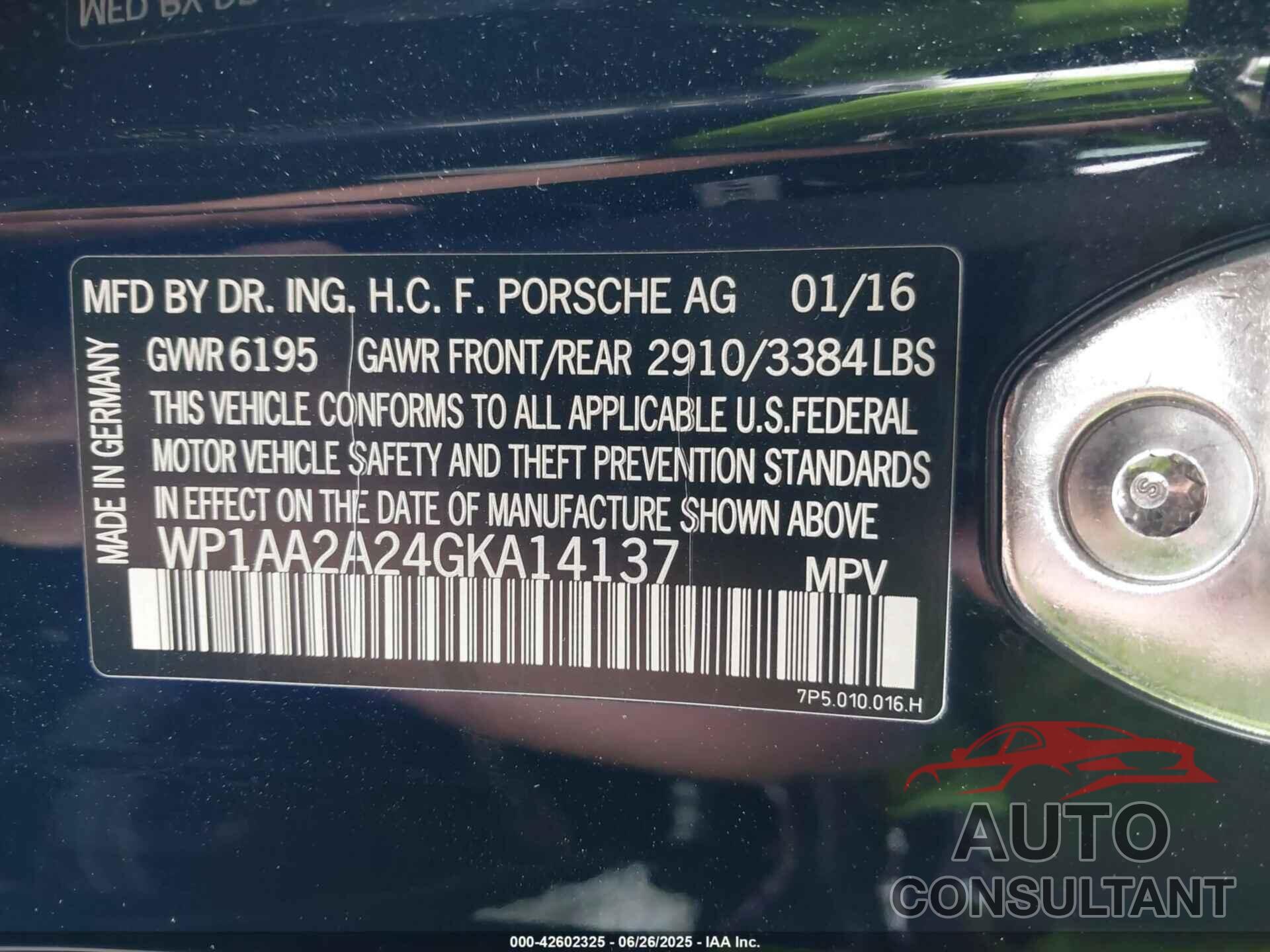 PORSCHE CAYENNE 2016 - WP1AA2A24GKA14137