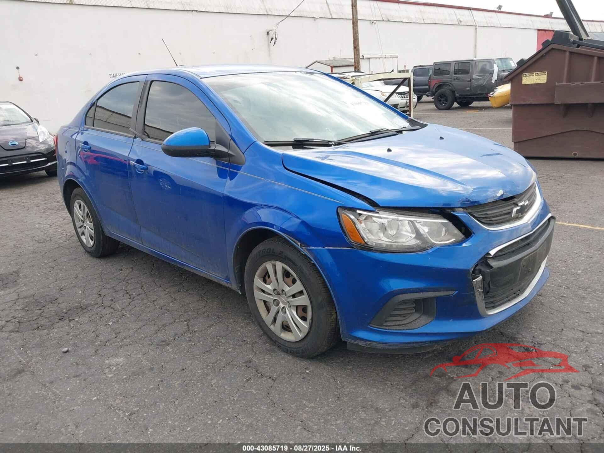 CHEVROLET SONIC 2018 - 1G1JB5SHXJ4110359