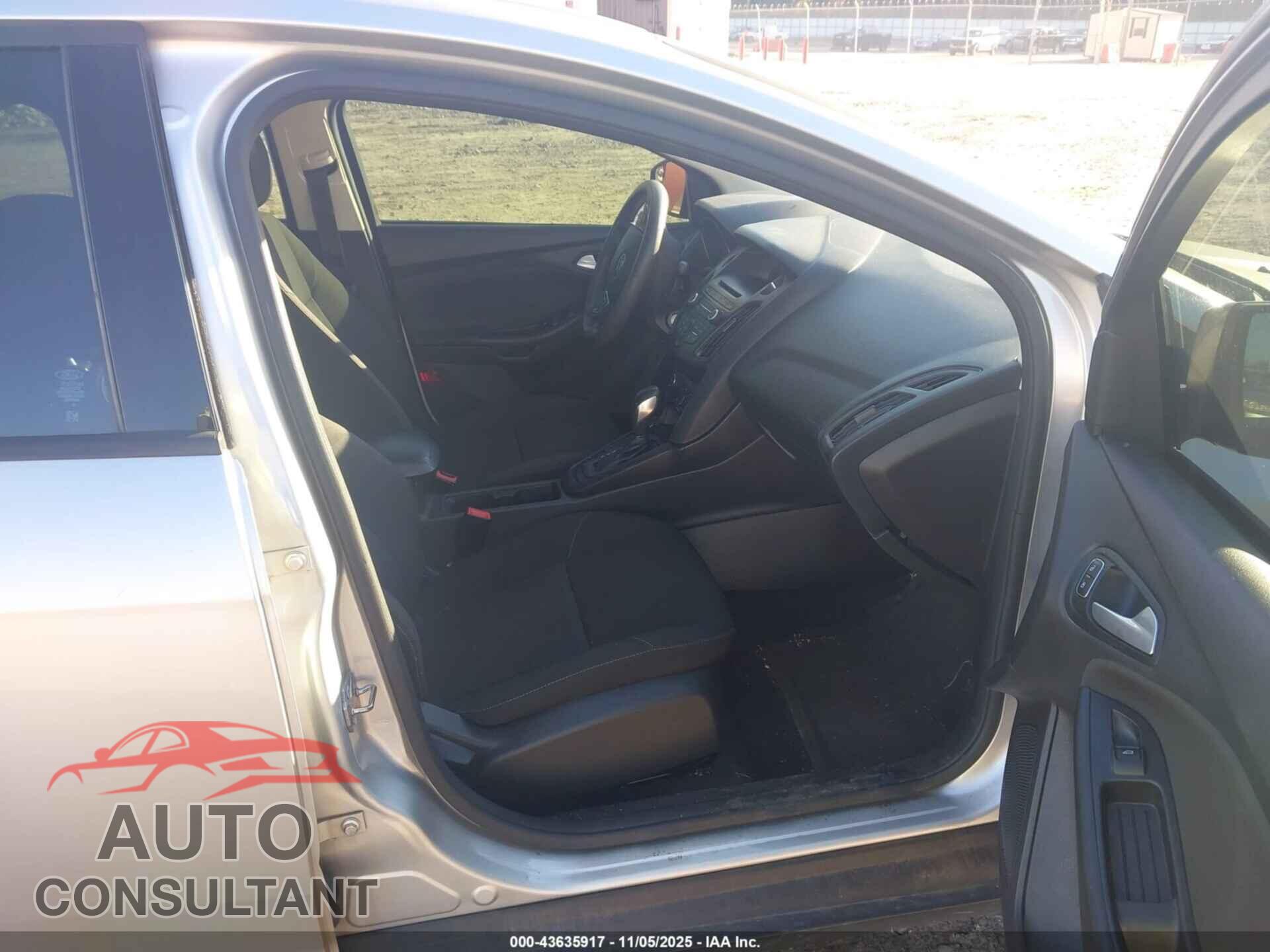 FORD FOCUS 2017 - 1FADP3FE3HL274794