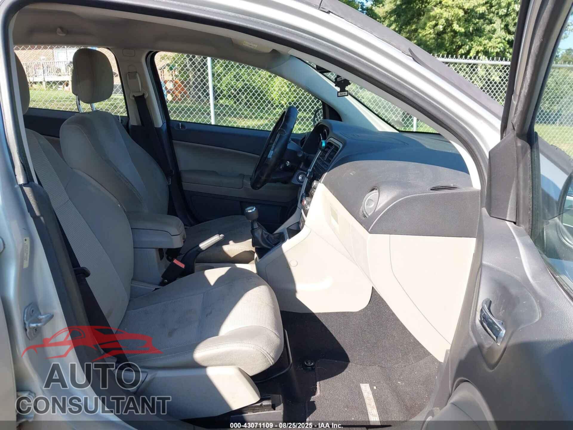 DODGE CALIBER 2011 - 1B3CB1HA2BD132653