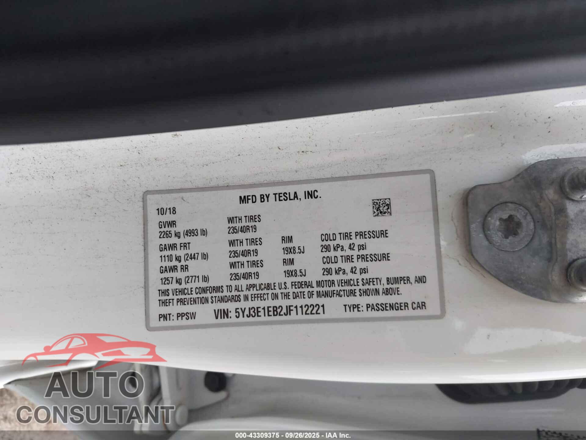 TESLA MODEL 3 2018 - 5YJ3E1EB2JF112221