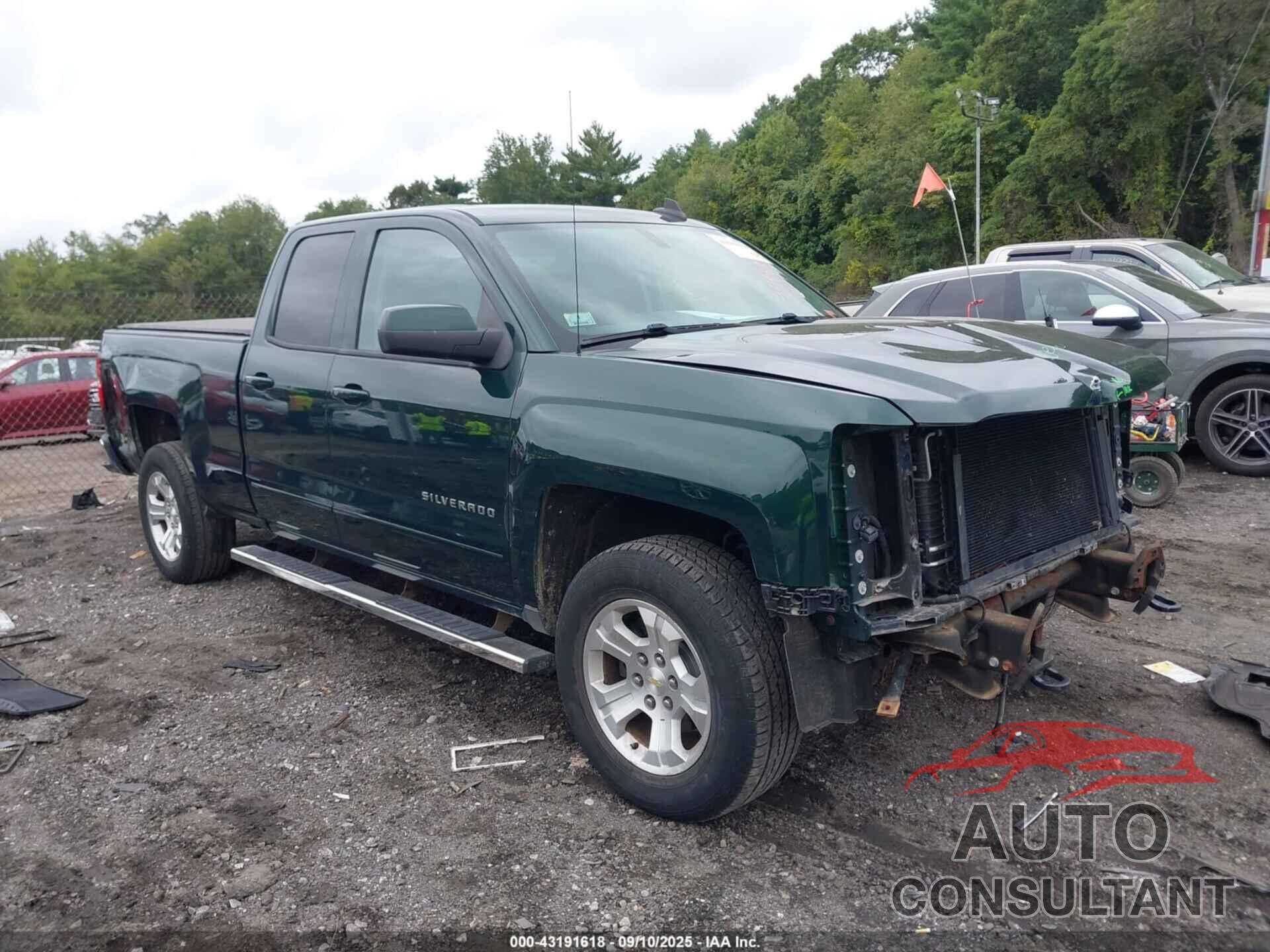 CHEVROLET SILVERADO 1500 2015 - 1GCVKREC5FZ216972