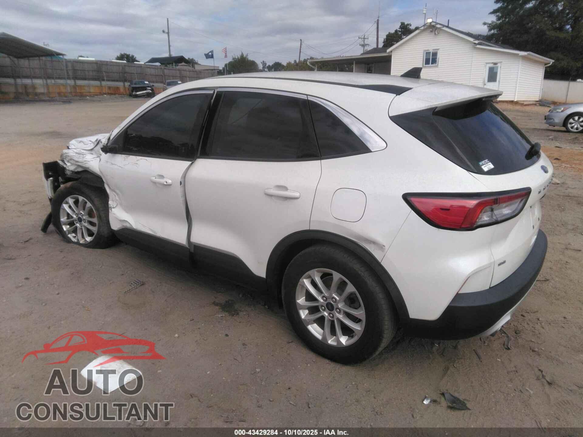 FORD ESCAPE 2020 - 1FMCU0G65LUA67097