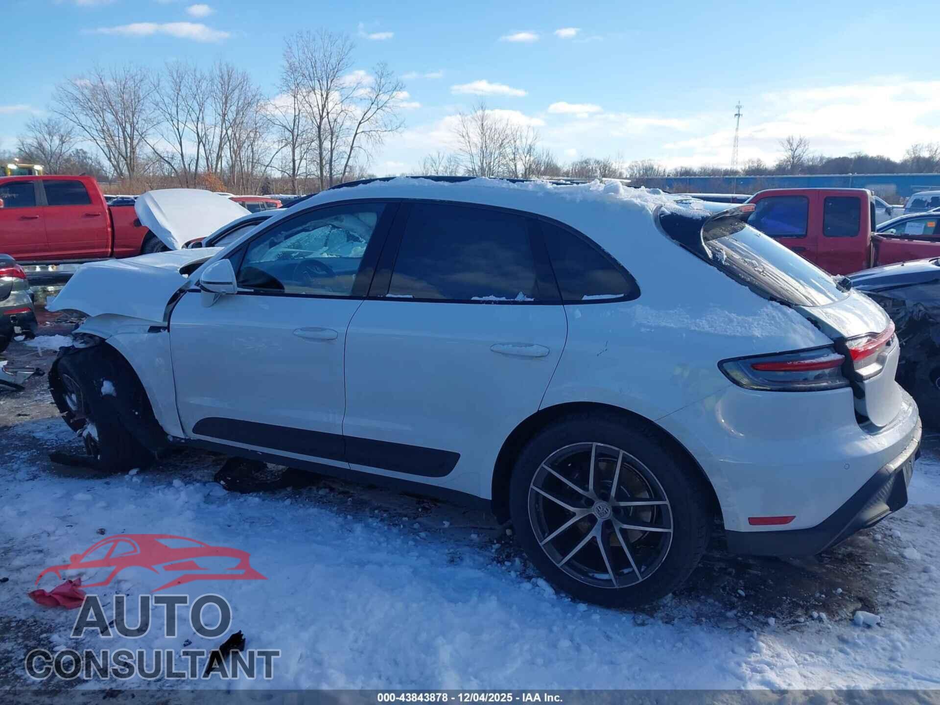 PORSCHE MACAN 2022 - WP1AA2A54NLB08357