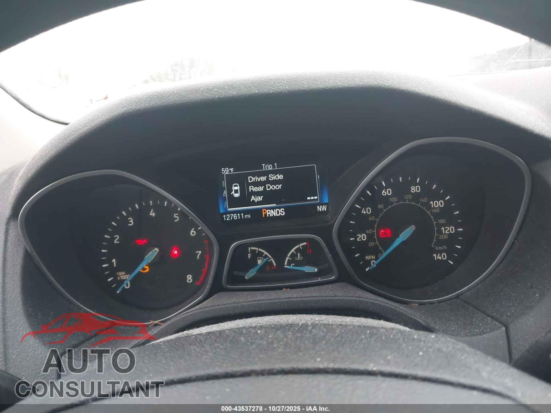 FORD FOCUS 2017 - 1FADP3M27HL248952