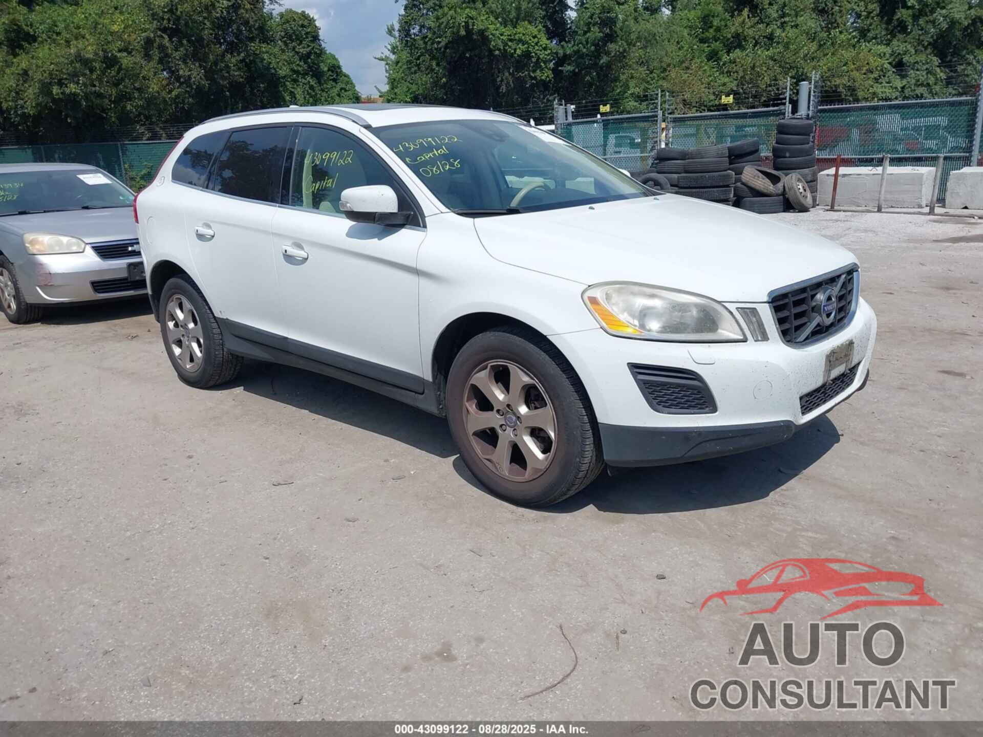VOLVO XC60 2013 - YV4952DZ0D2445309