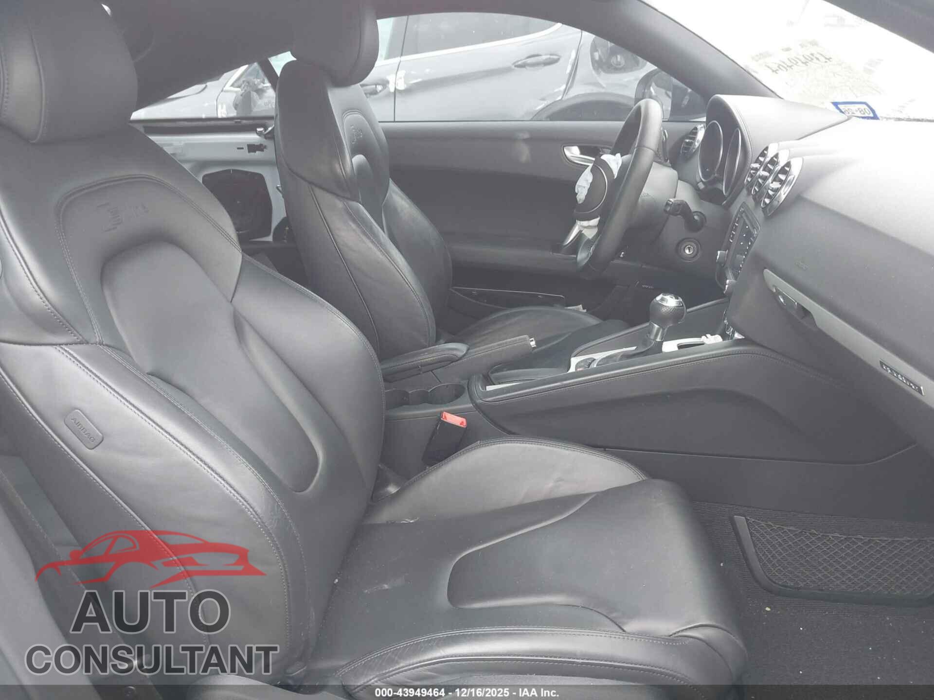 AUDI TT 2014 - TRUBFAFK8E1004682