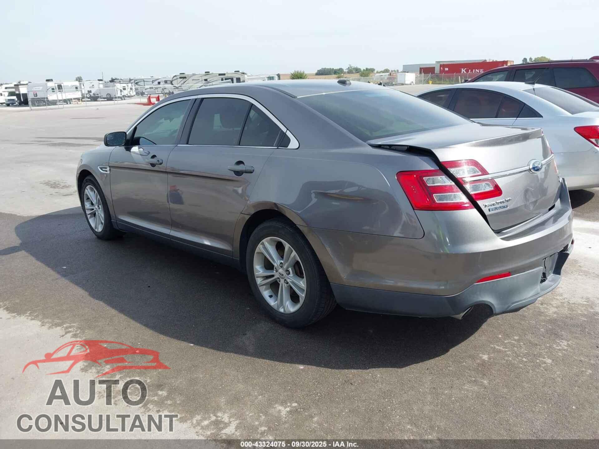FORD TAURUS 2014 - 1FAHP2H82EG101176