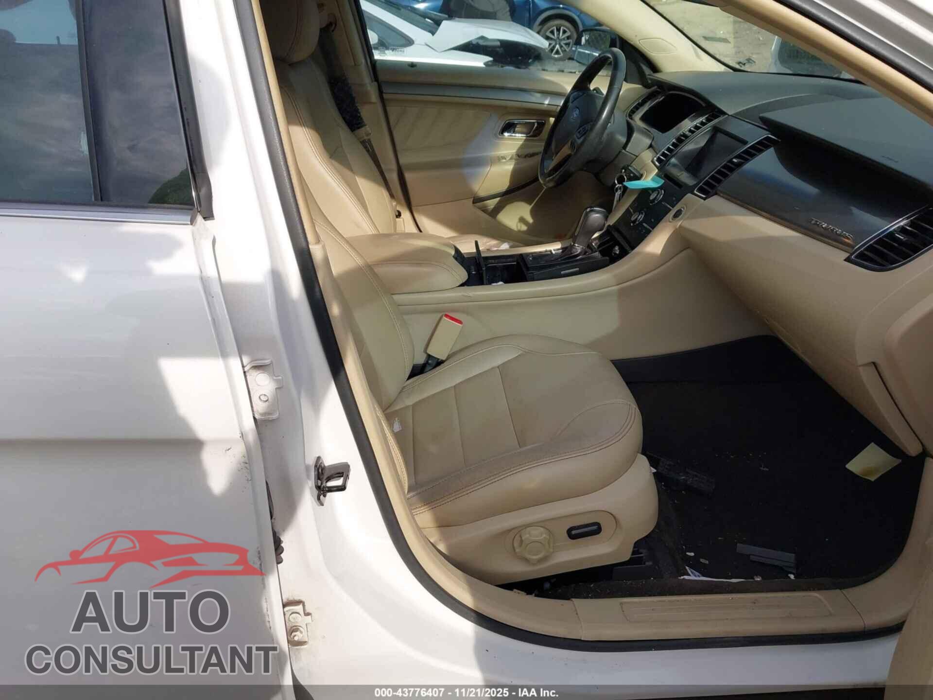FORD TAURUS 2014 - 1FAHP2E82EG184449