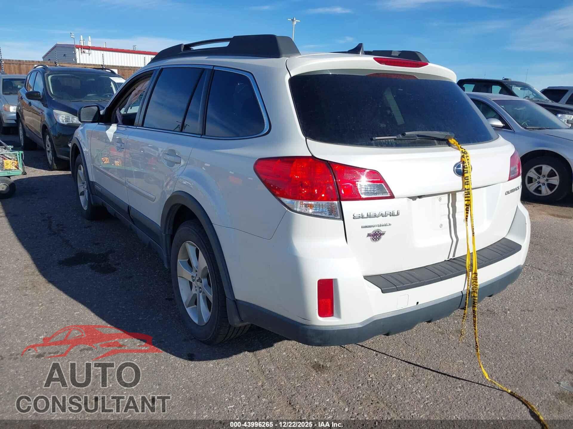 SUBARU OUTBACK 2014 - 4S4BRCLC4E3253068