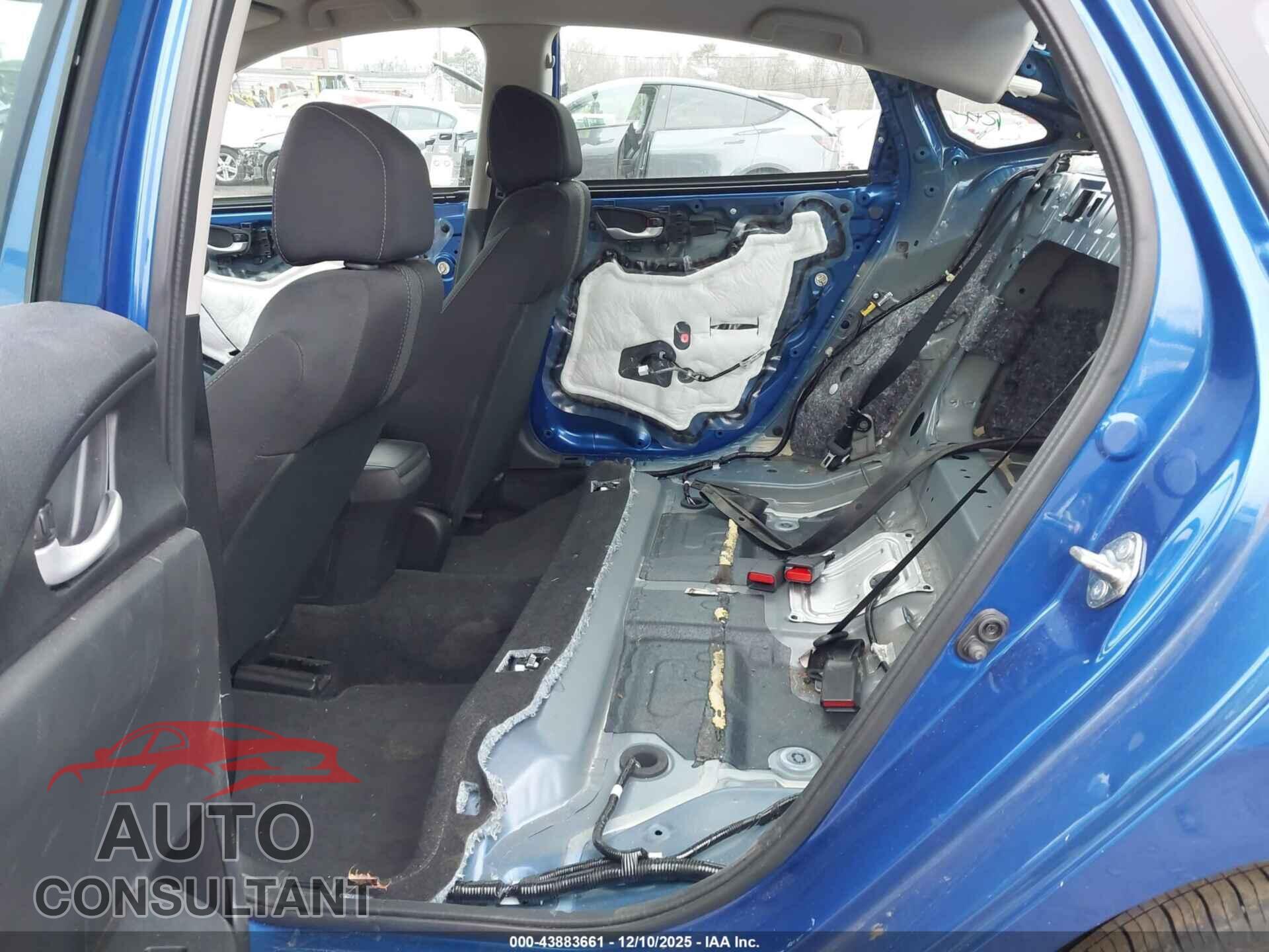 HONDA CIVIC 2017 - 19XFC2E55HE047366