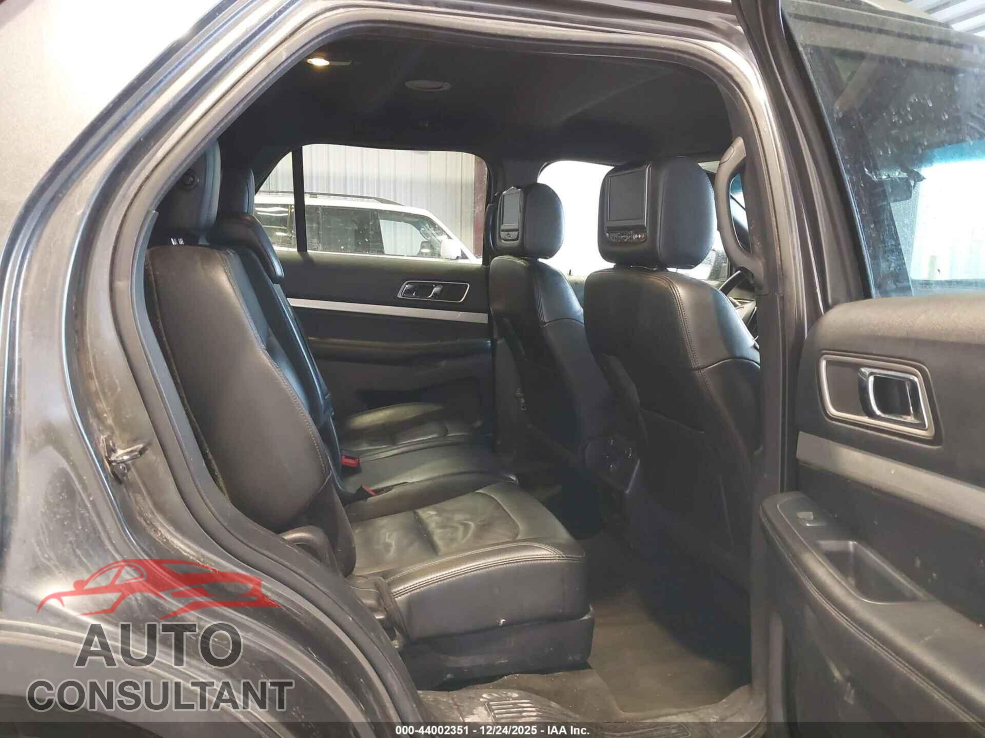 FORD EXPLORER 2016 - 1FM5K8D89GGA10053