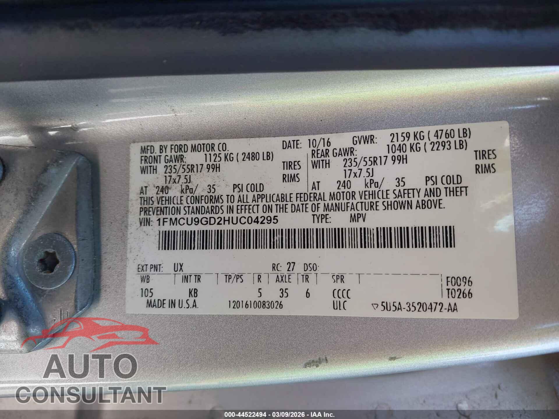 FORD ESCAPE 2017 - 1FMCU9GD2HUC04295