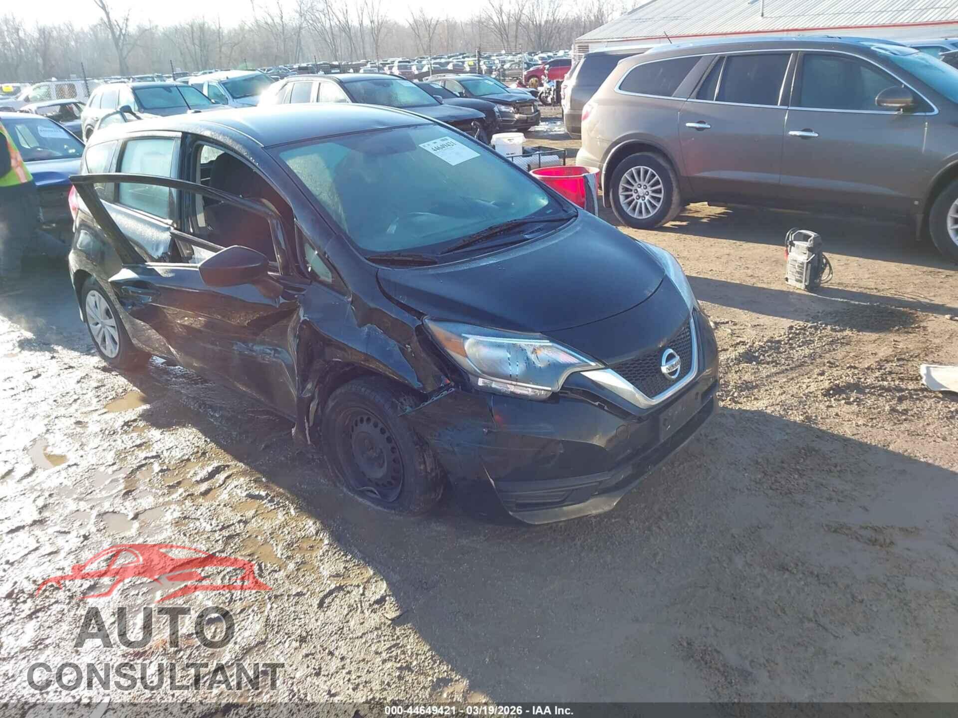 NISSAN VERSA NOTE 2017 - 3N1CE2CP1HL372063