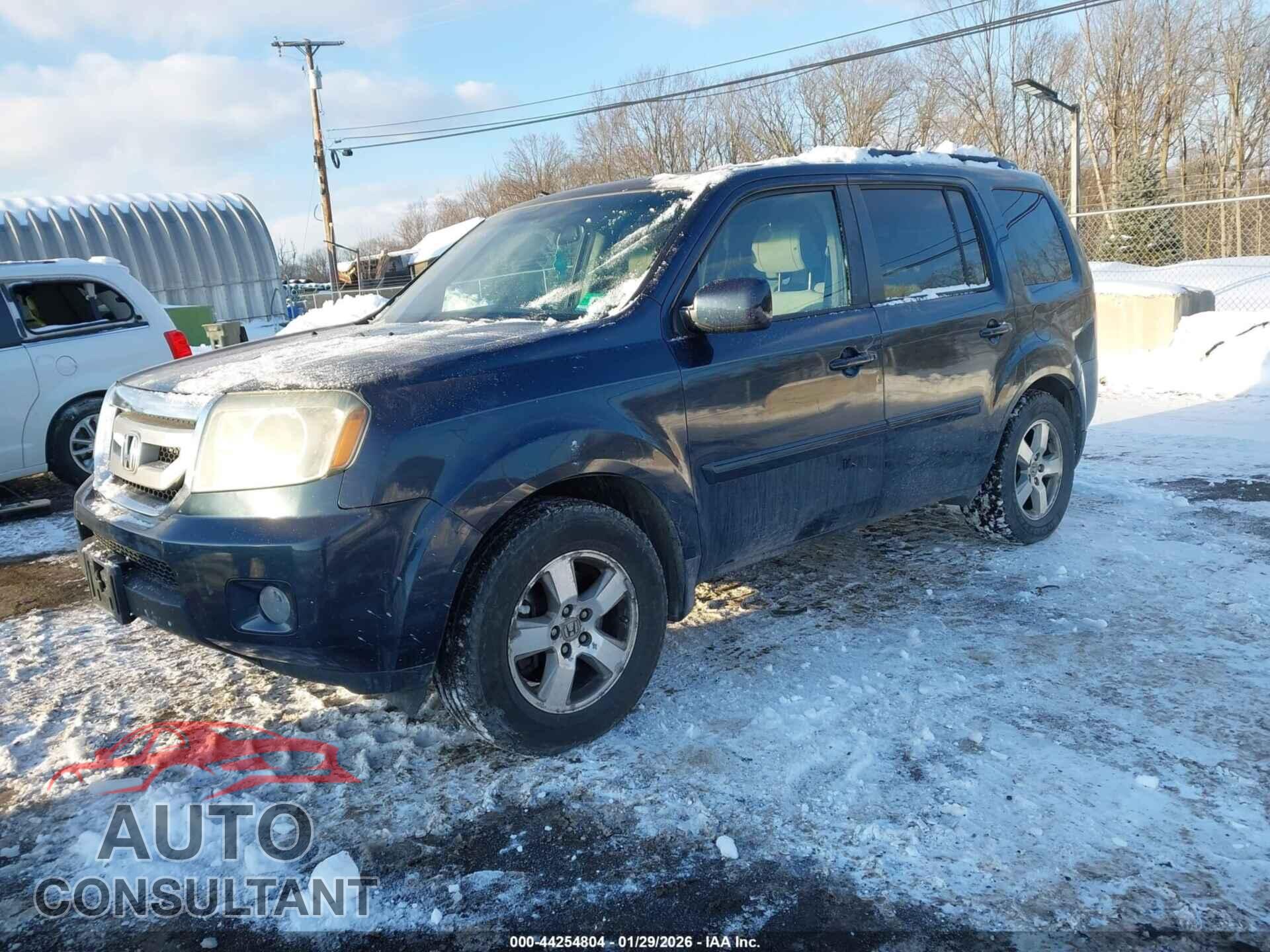 HONDA PILOT 2011 - 5FNYF4H49BB034720