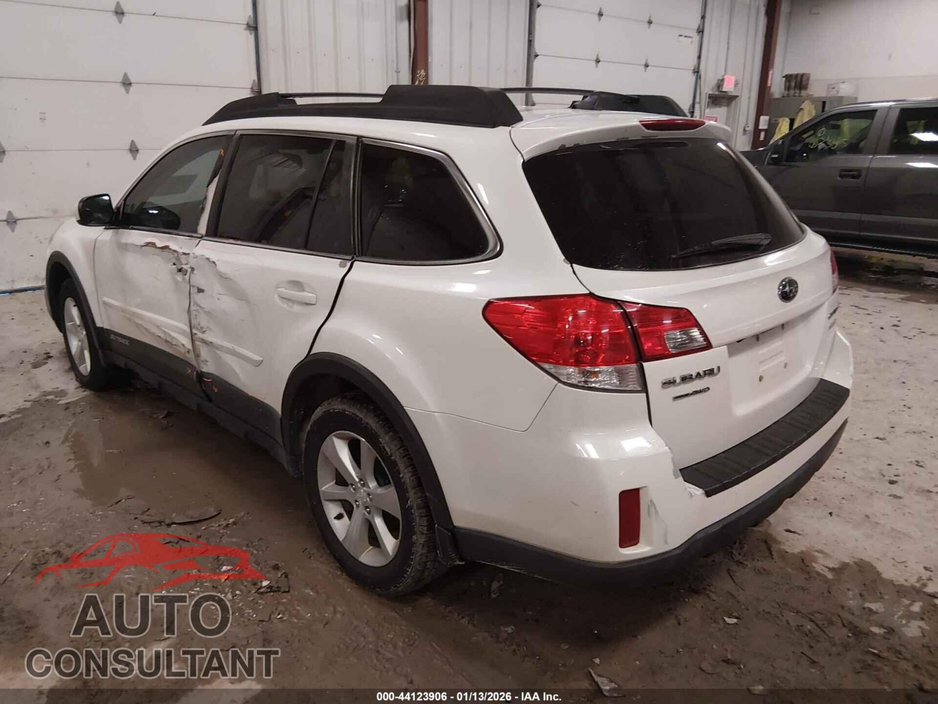 SUBARU OUTBACK 2013 - 4S4BRBPC0D3241230