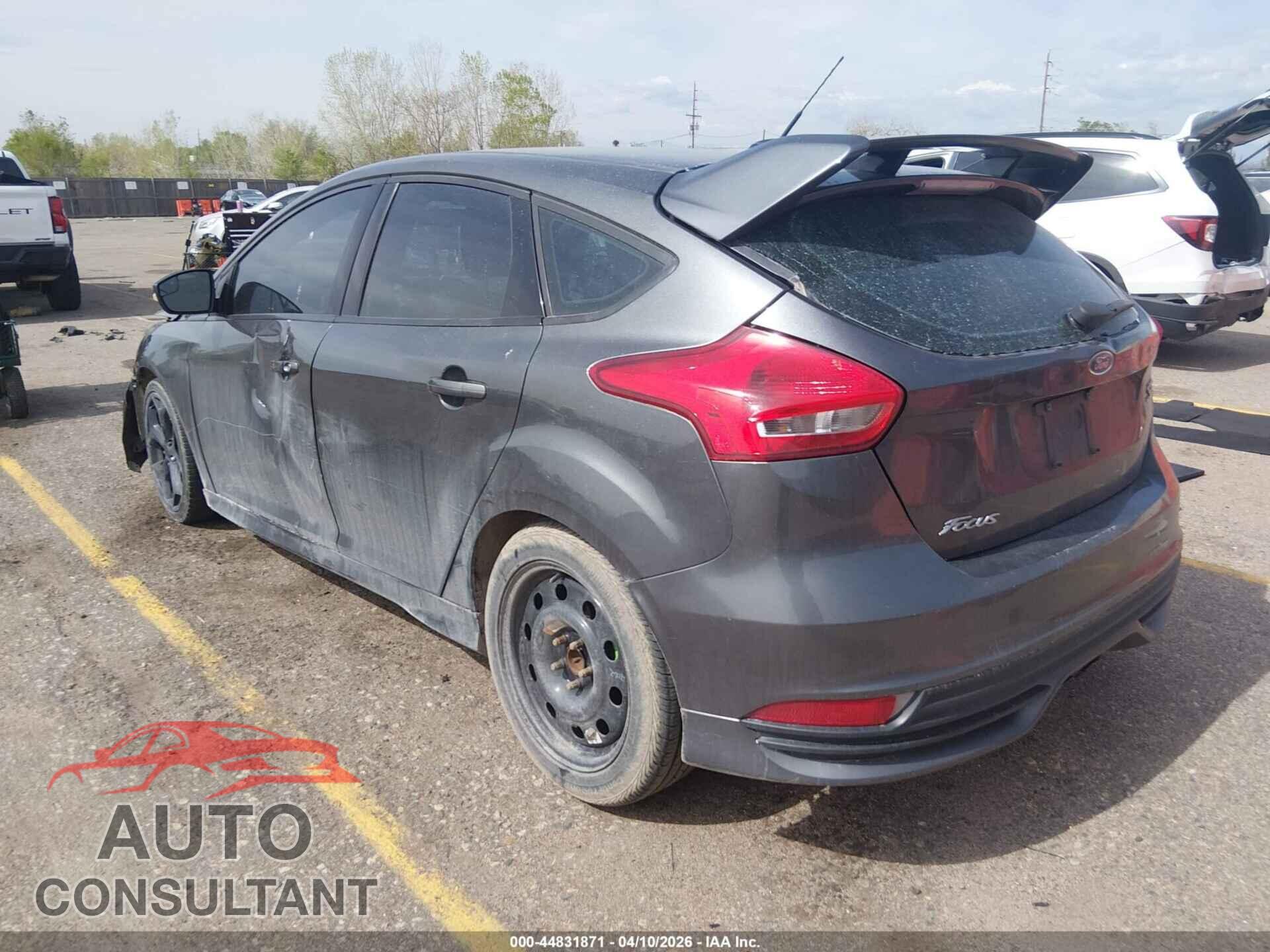 FORD FOCUS ST 2017 - 1FADP3L90HL212387