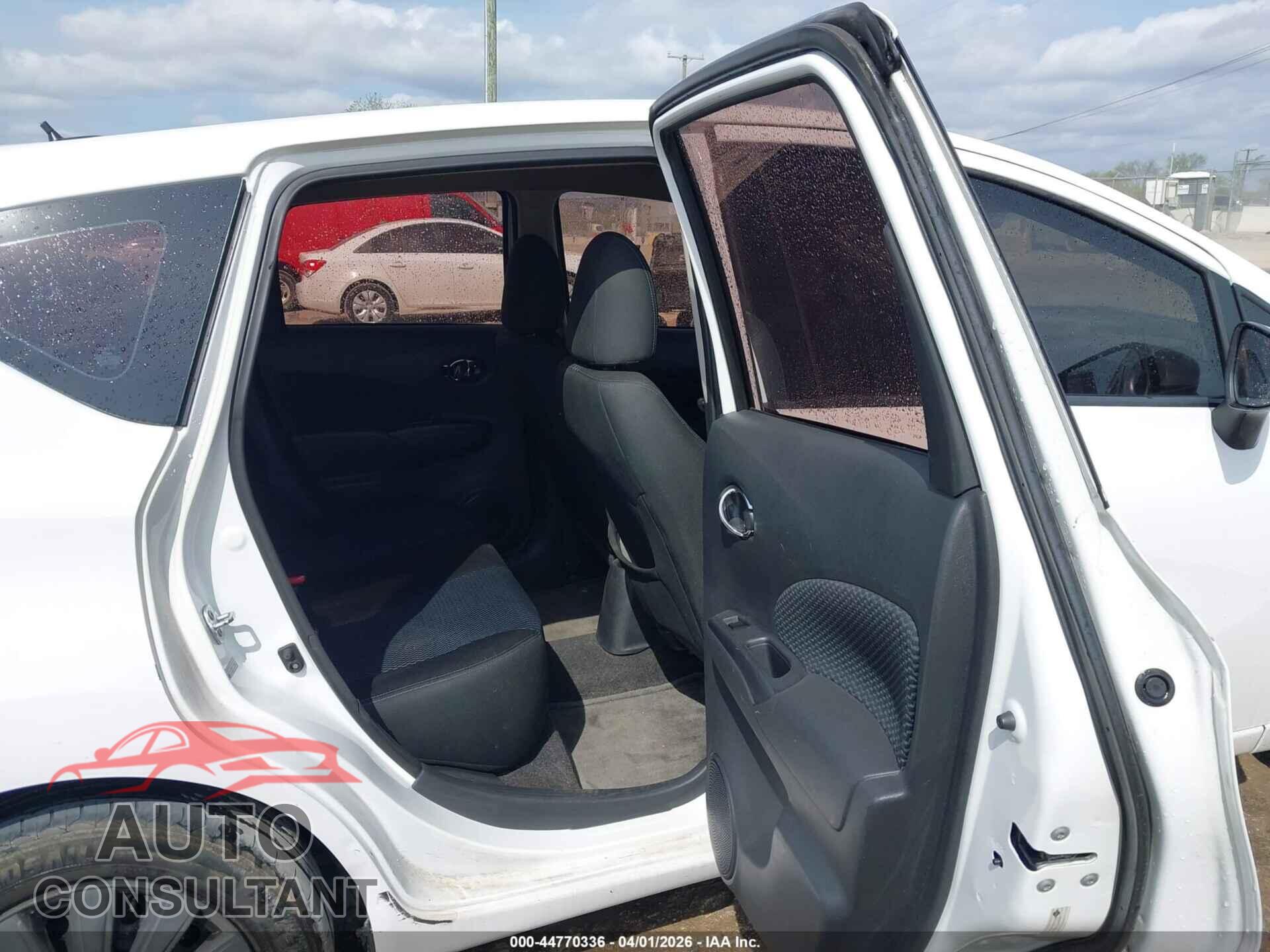 NISSAN VERSA NOTE 2017 - 3N1CE2CP6HL355694